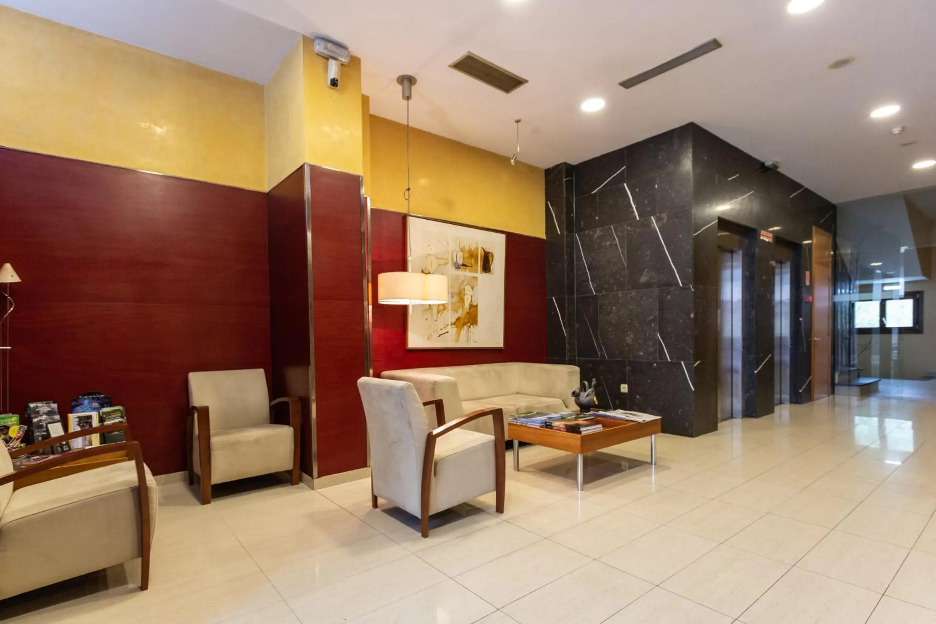 Lobby or reception, Lobby/Reception in Hotel Ciudad Cangas de Onis