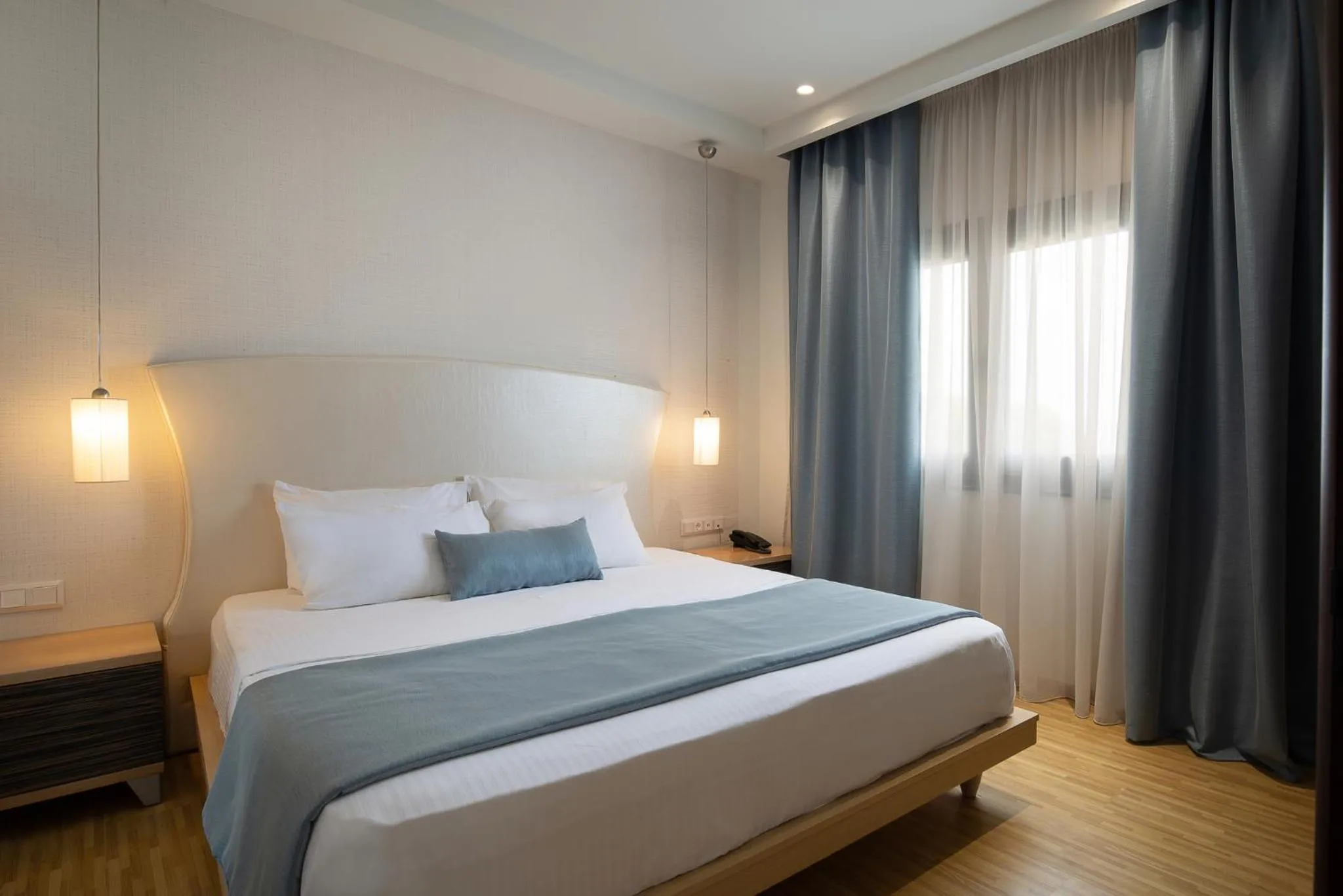 Bed in Flegra Palace