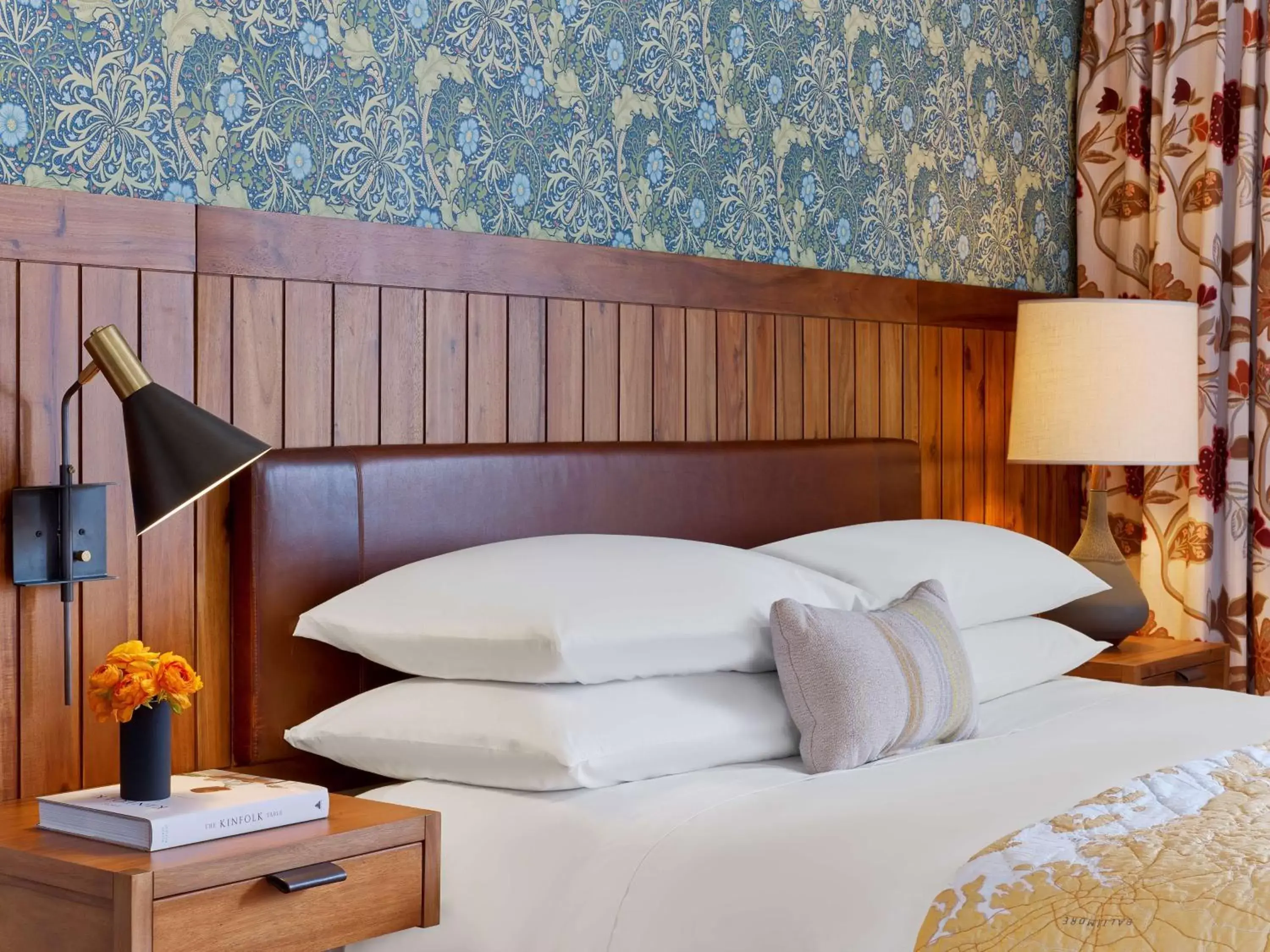 Deluxe Junior King Suite in Hotel Revival Baltimore Deluxe Junior King Suite in Hotel Revival Baltimore