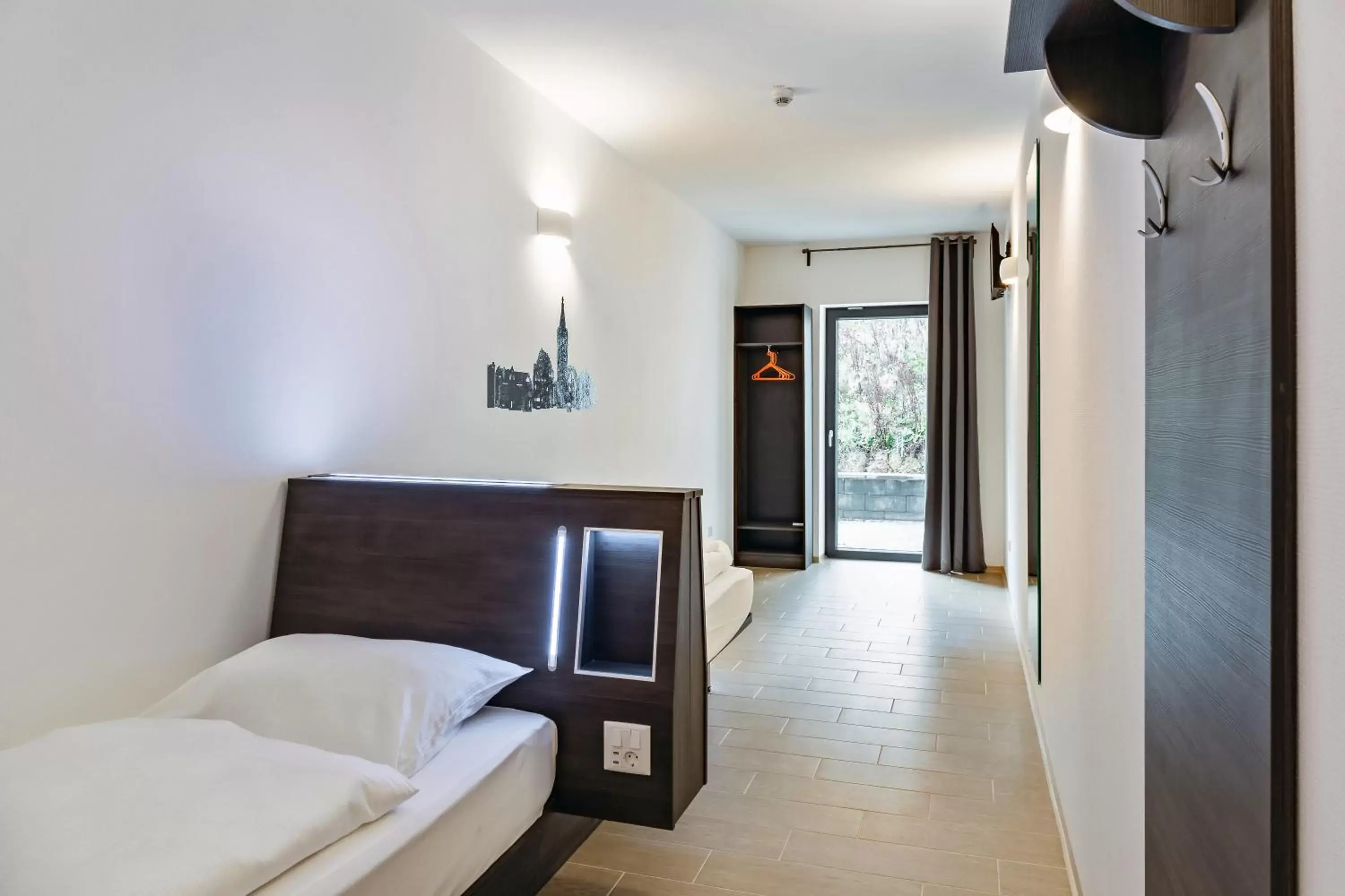 Standard Twin Room in Augustus Hotel Bernkastel - Comfortable Budget Hotel Standard Twin Room in Augustus Hotel Bernkastel - Comfortable Budget Hotel