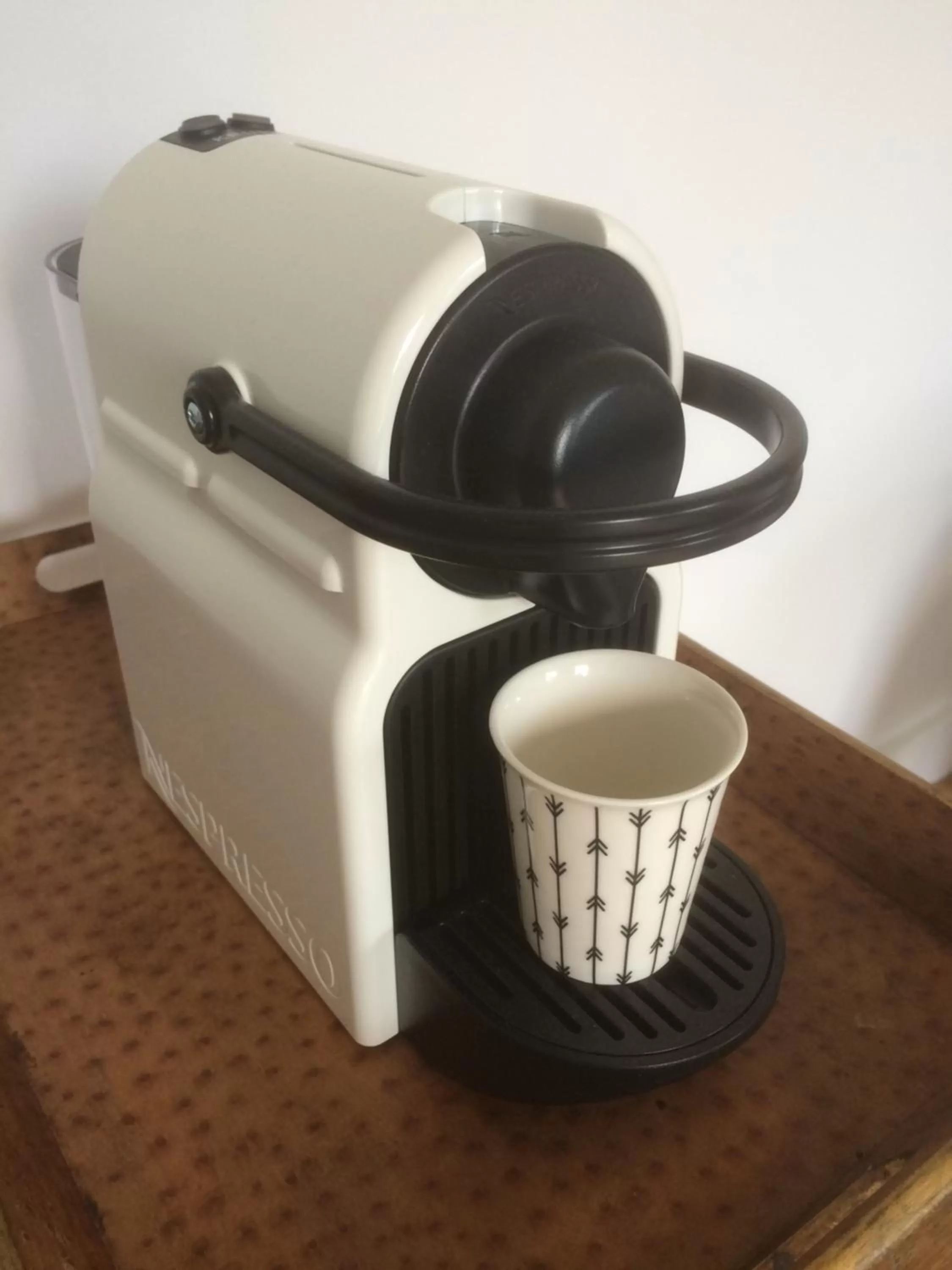 Coffee/tea facilities in L'esprit du 8