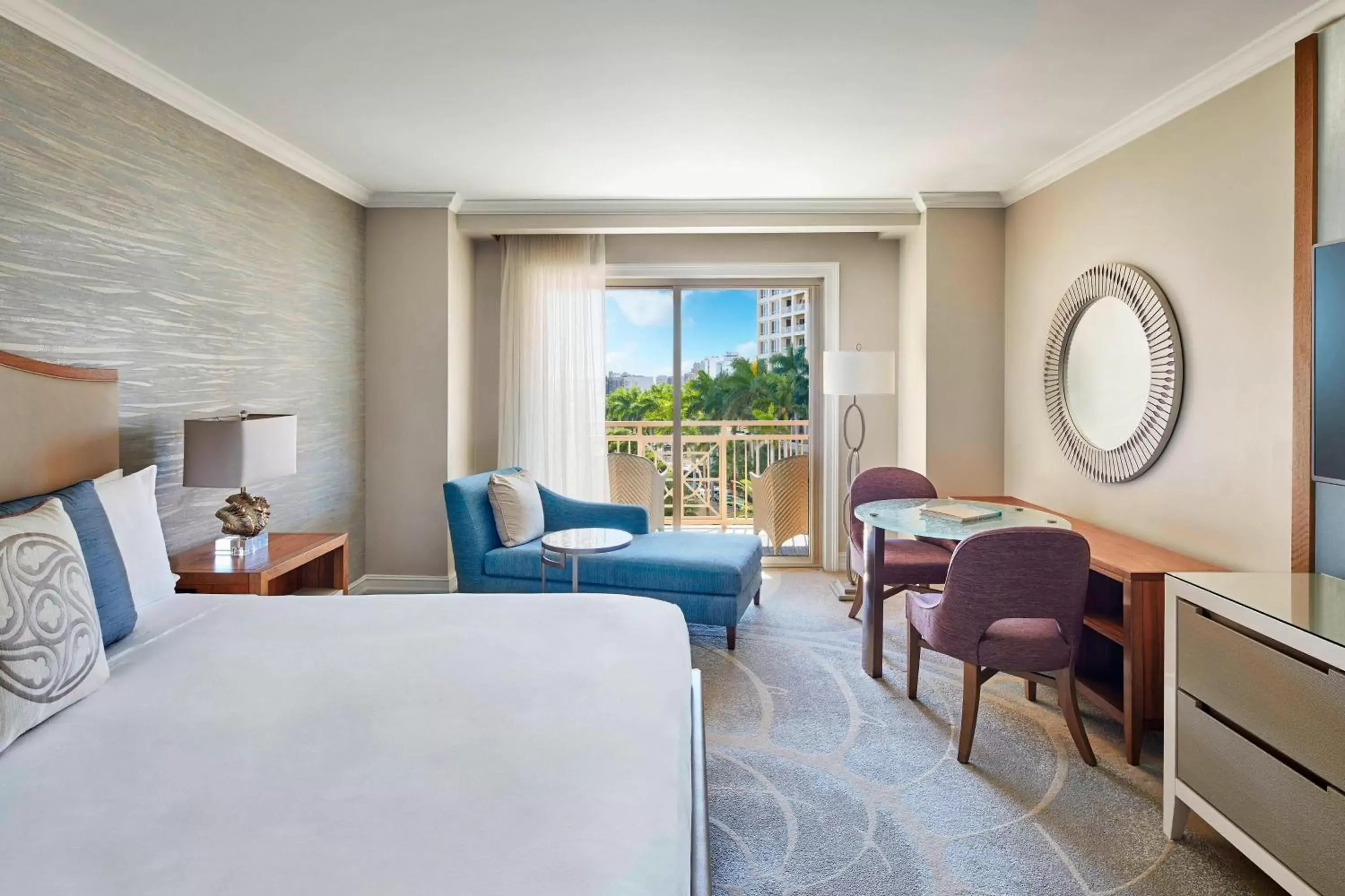 Resort View, Guest room, 1 King, Balcony in The Ritz-Carlton, Sarasota