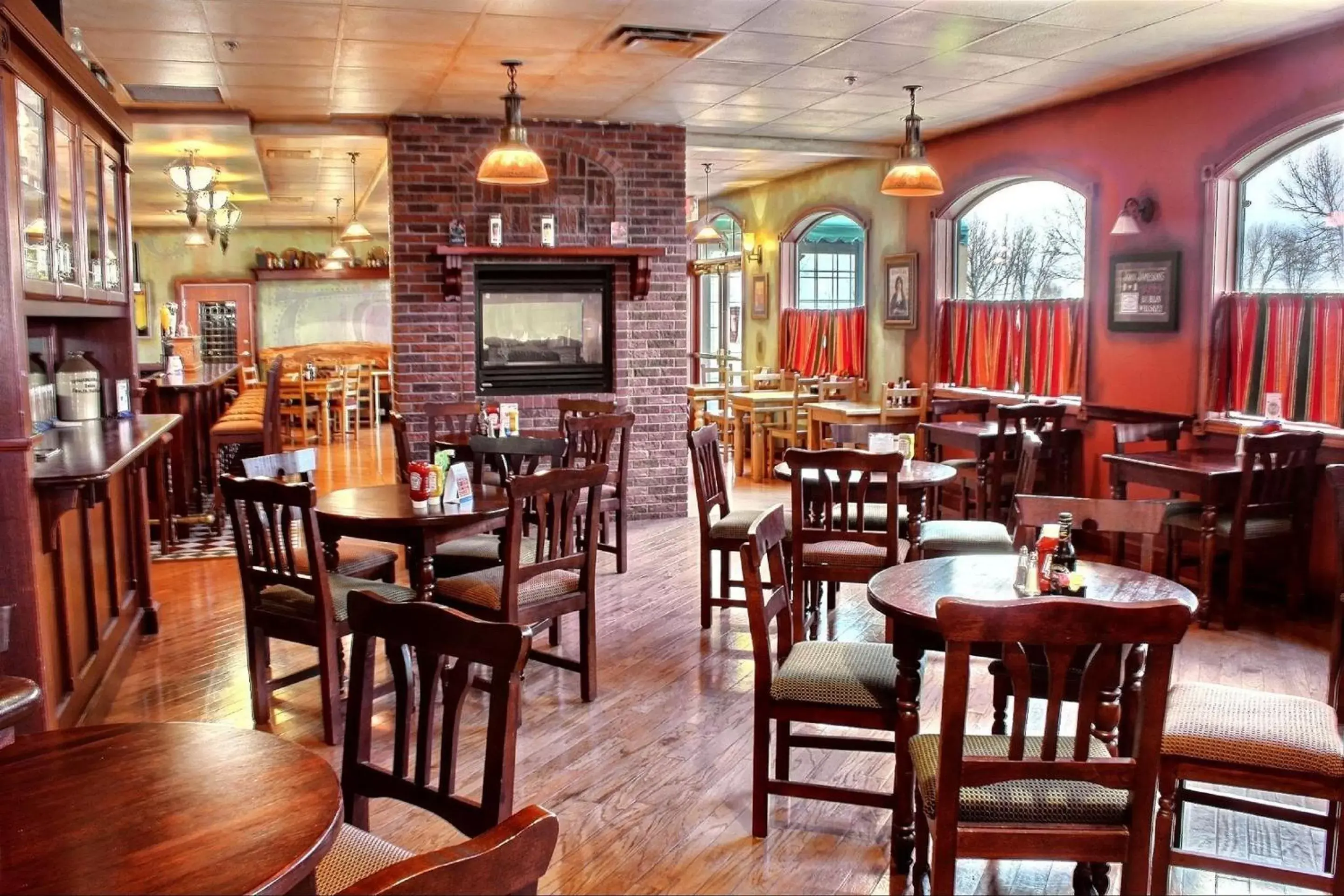 Restaurant/Places to Eat in Comfort Inn & Suites at I-74 and 155