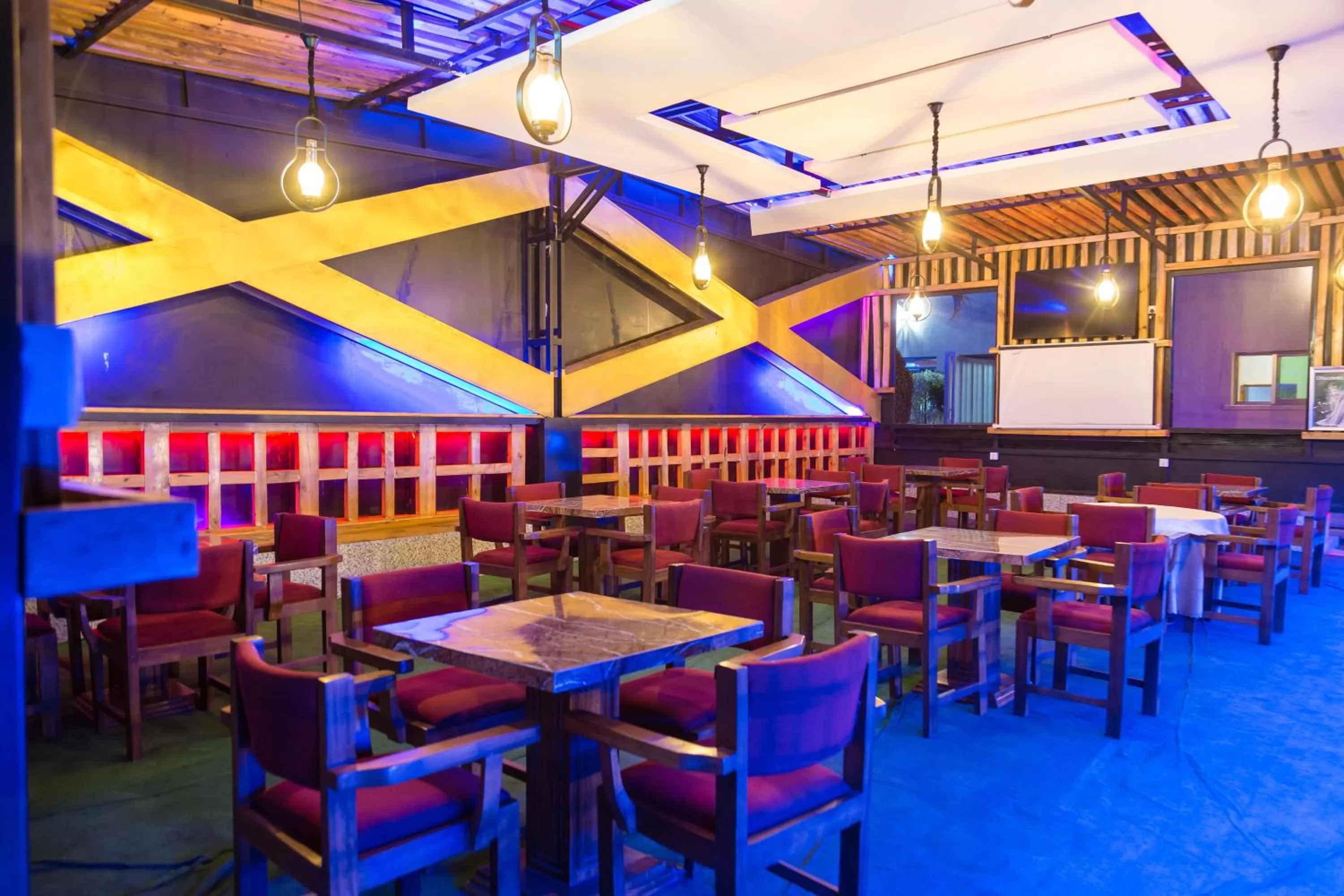 TV and multimedia in Olympic Hotel