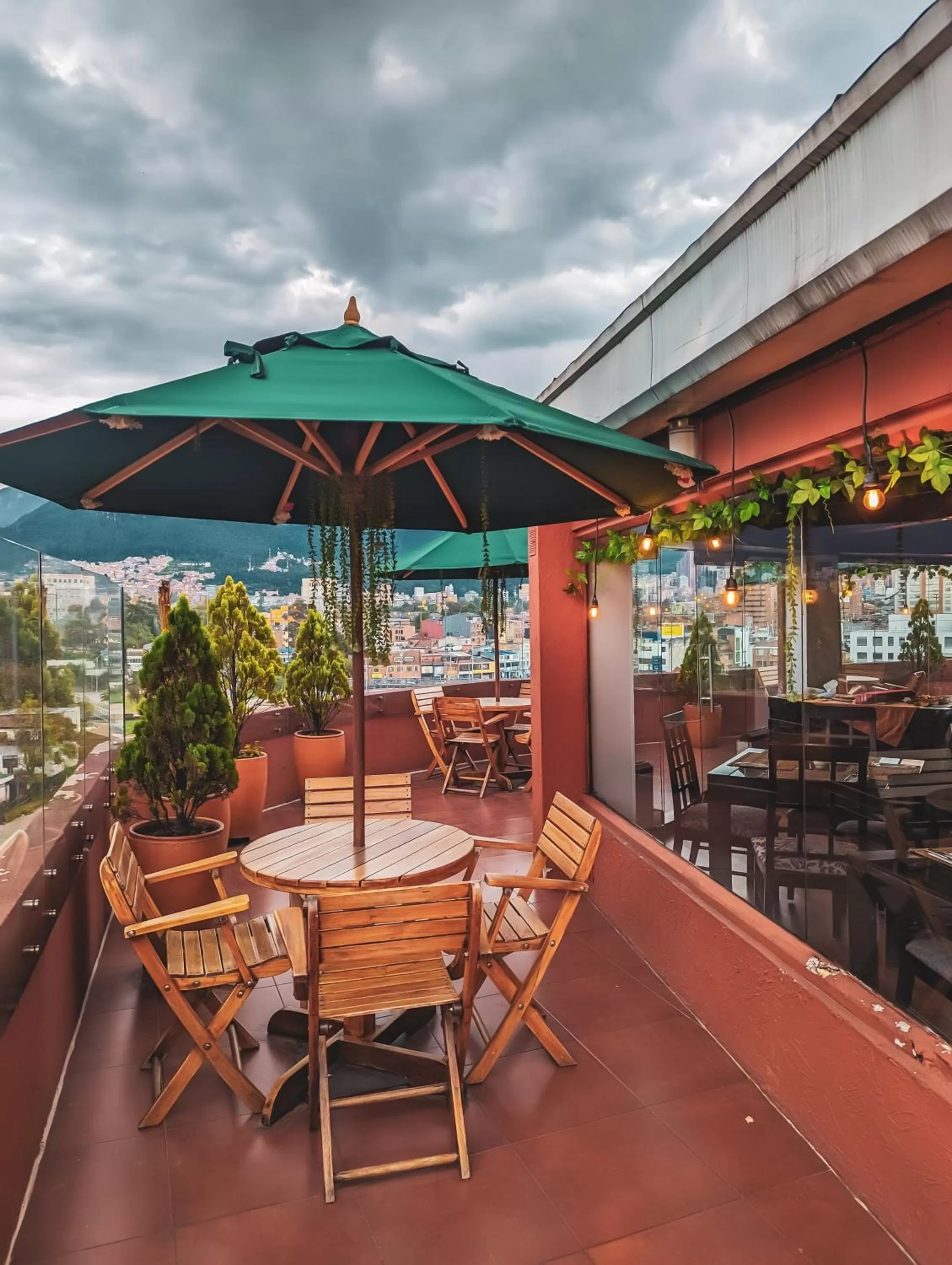 Property building in Hotel Charlotte Suite 26