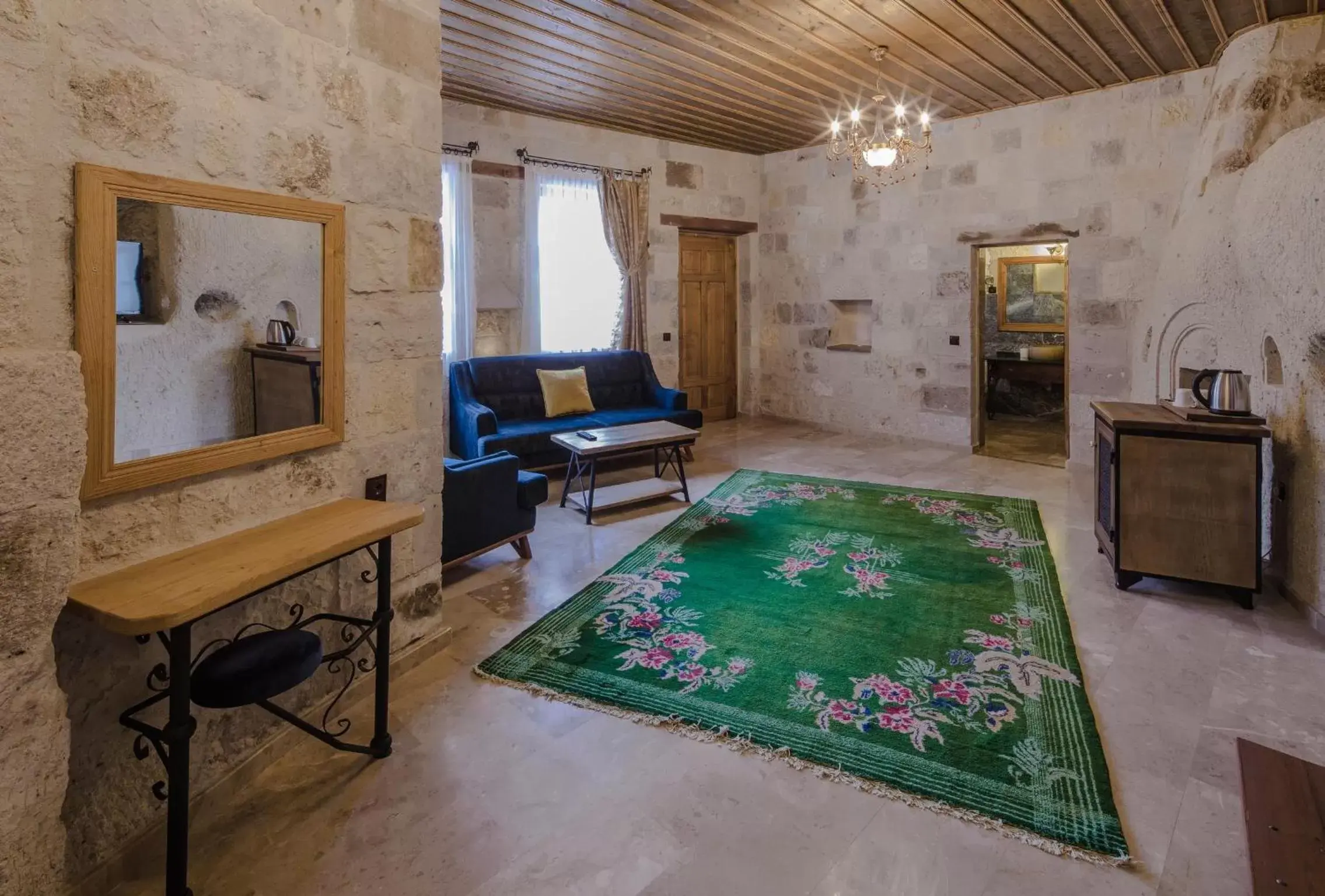 Property building, TV/Entertainment Center in Lunar Cappadocia Hotel