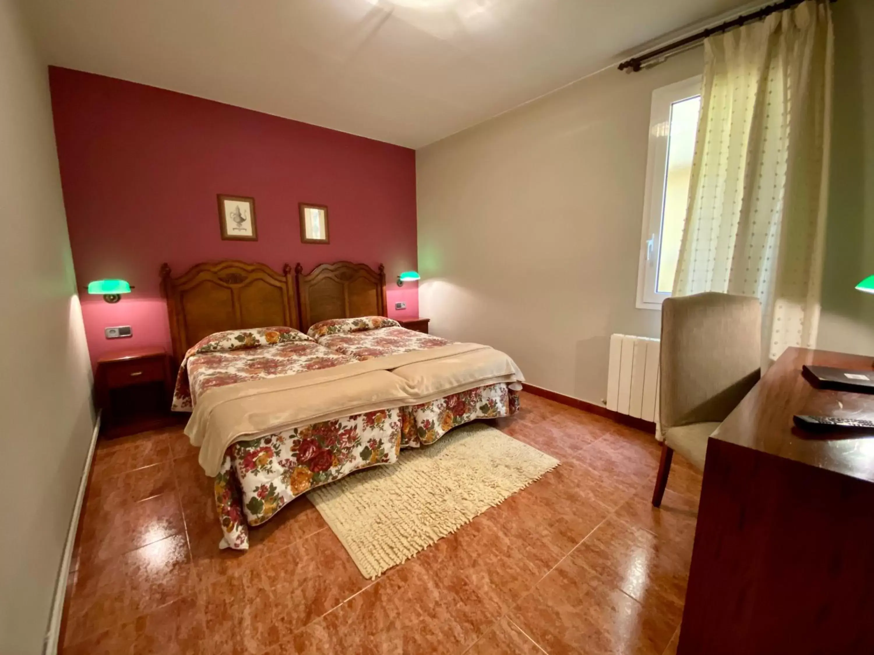 Photo of the whole room, Bed in Hostal Bonavista