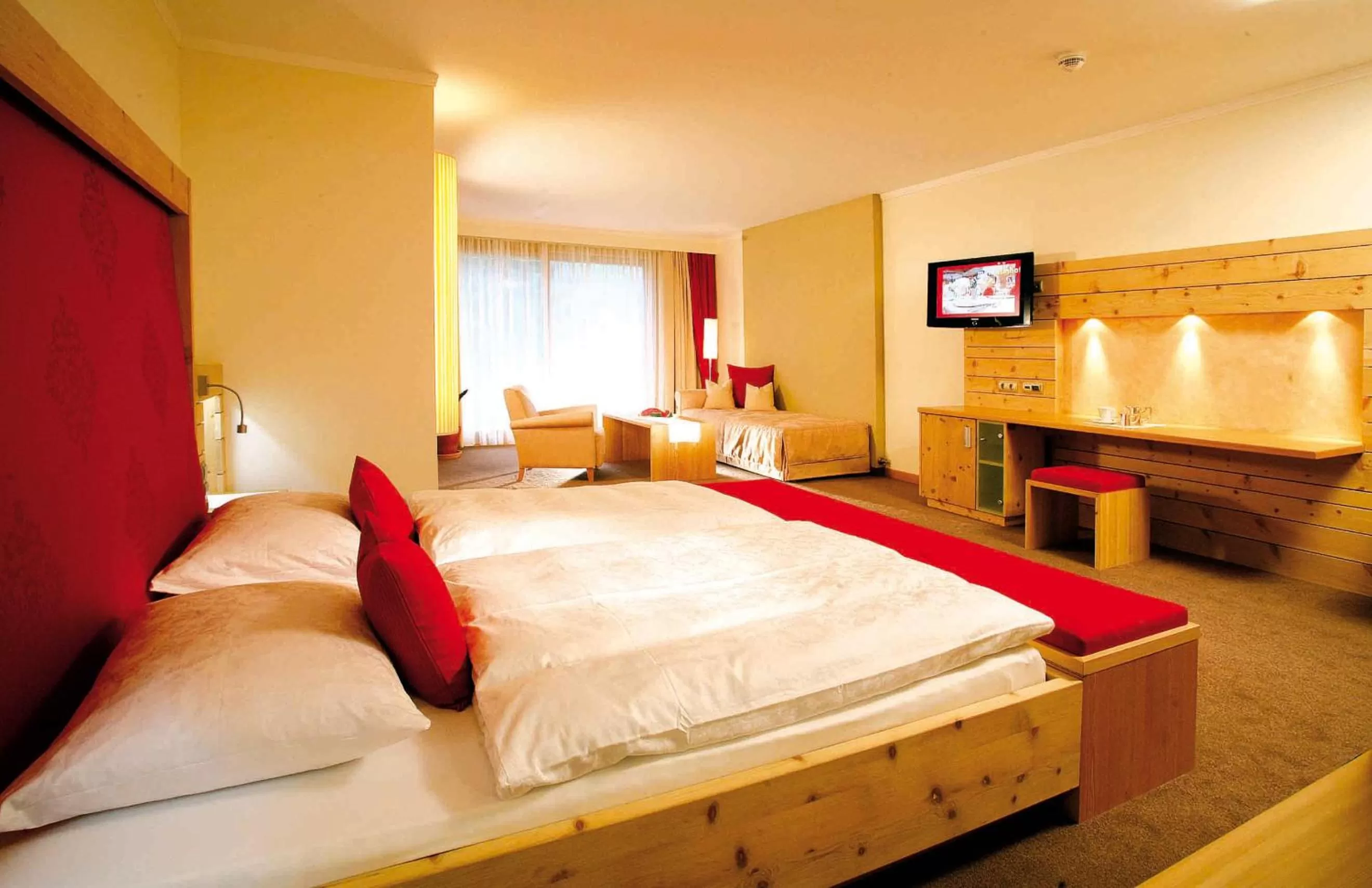 Bed in Wellnesshotel Mein Almhof Superior