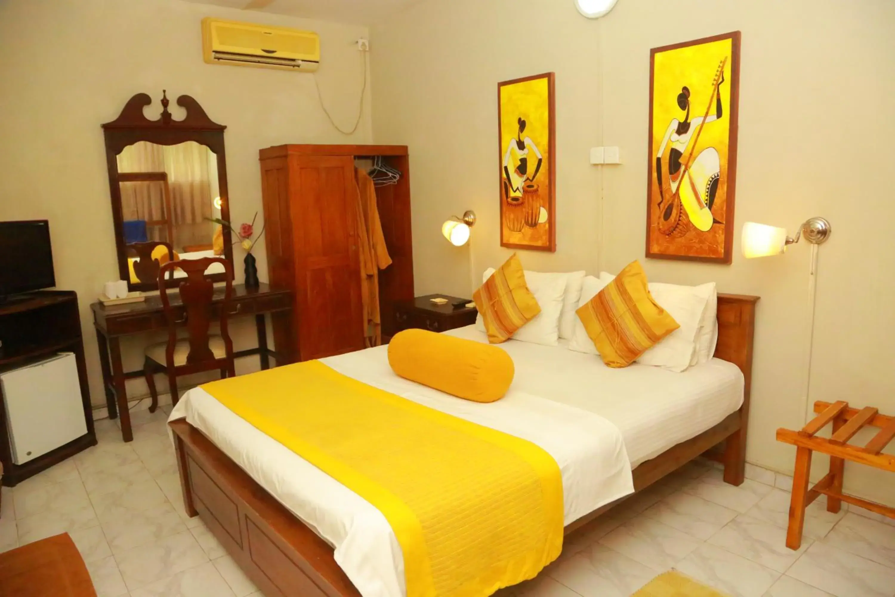 Bed in Ranveli Beach Resort
