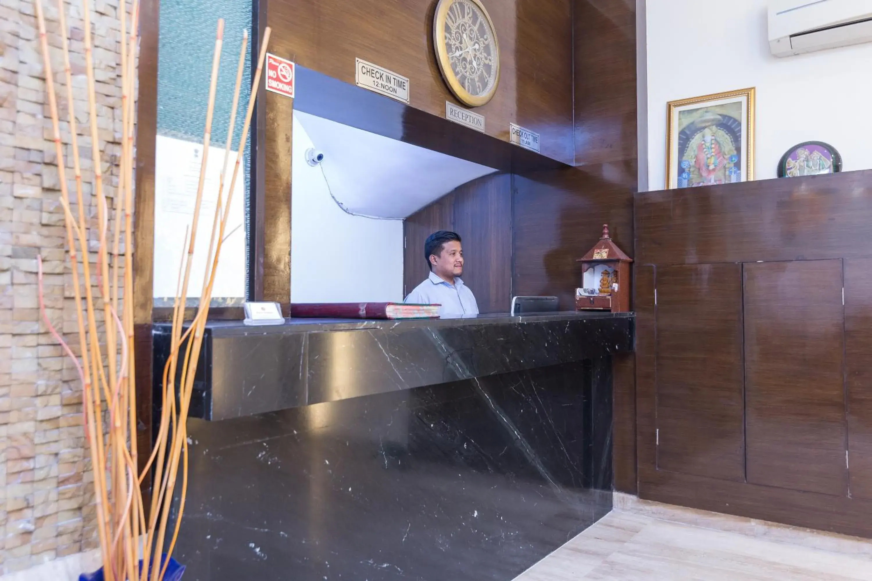 Staff, Lobby/Reception in Rupam Hotel