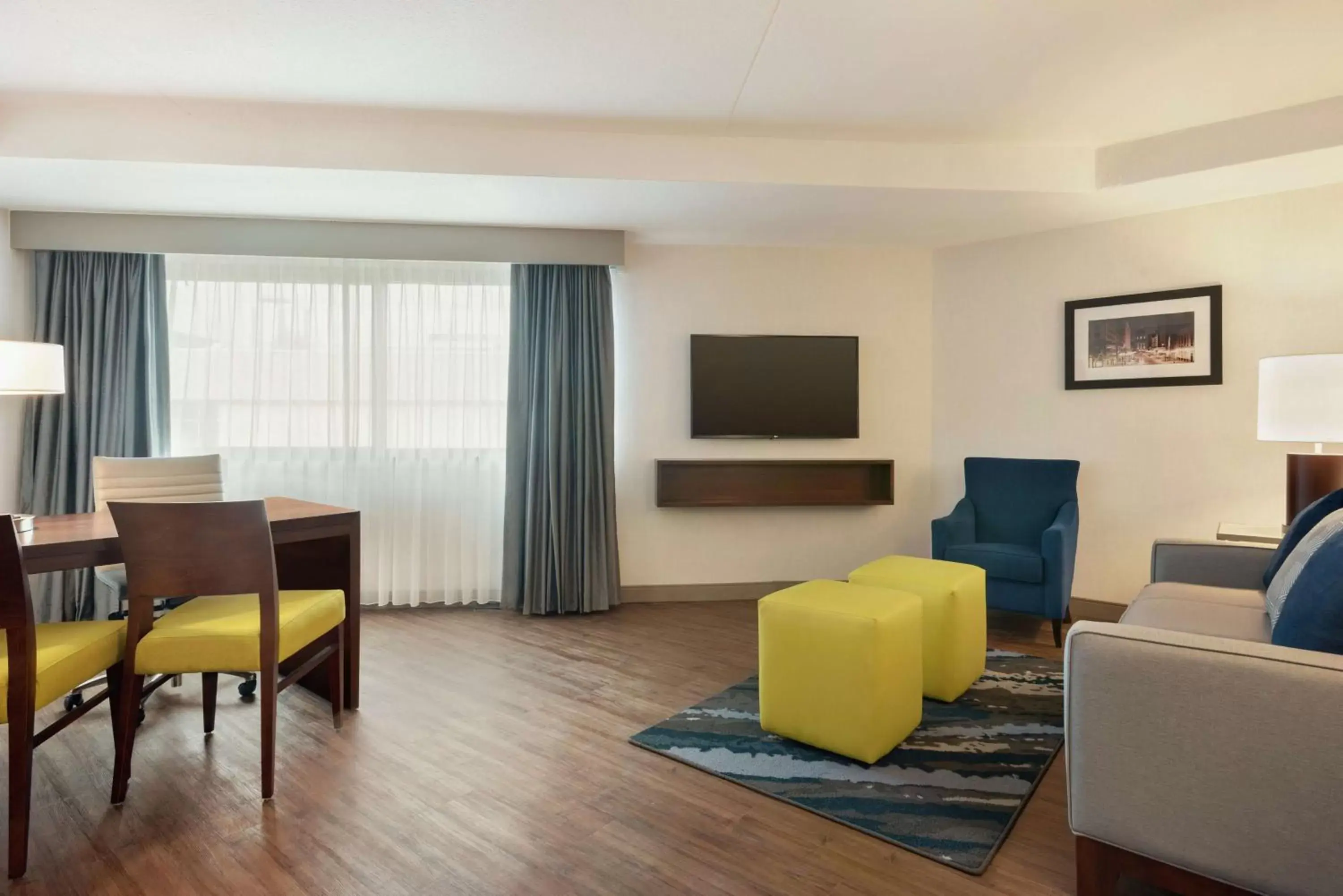 King Suite with Roll-In Shower - Disability Access in Embassy Suites by Hilton Indianapolis Downtown King Suite with Roll-In Shower - Disability Access in Embassy Suites by Hilton Indianapolis Downtown