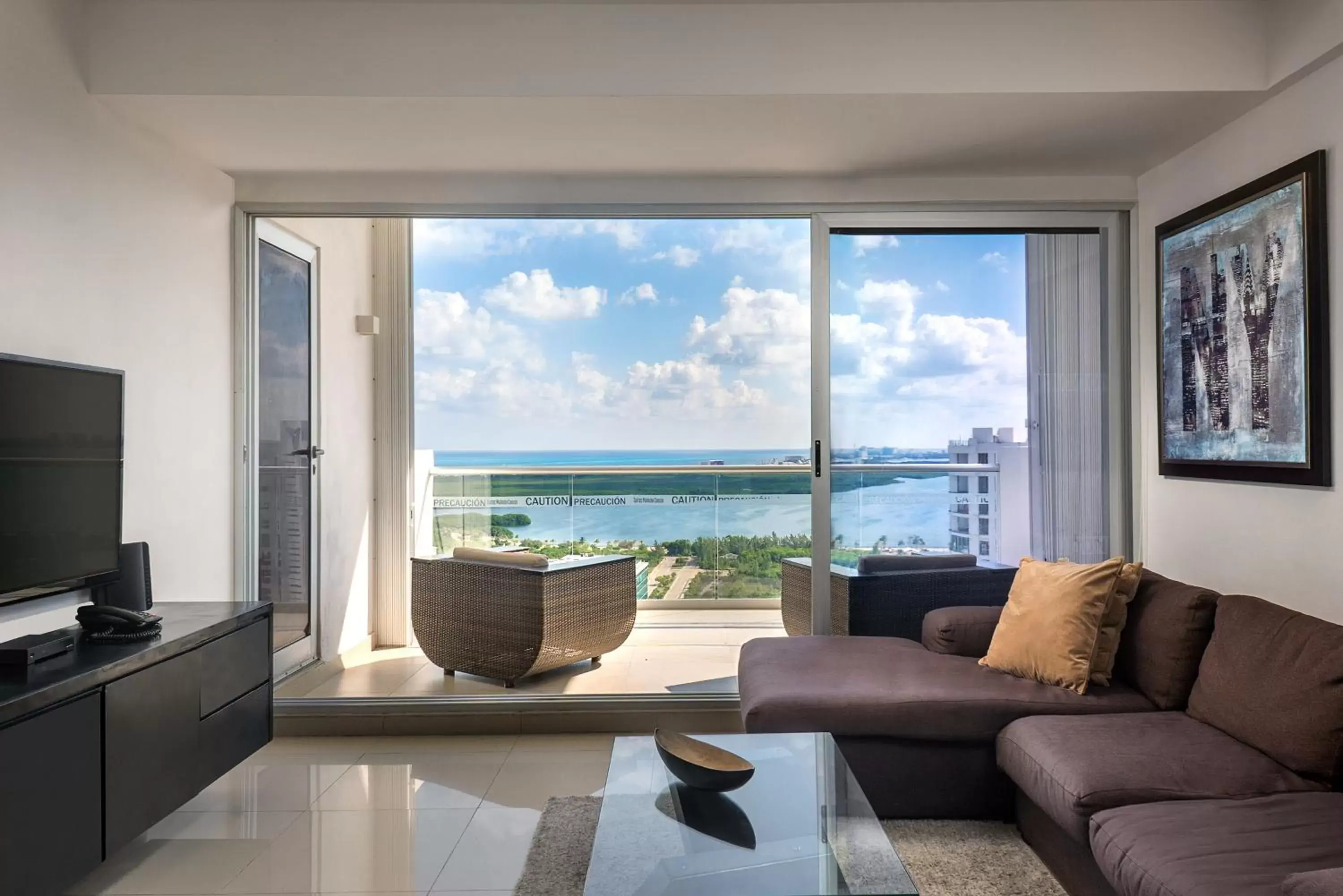 Day, Seating Area in Suites Malecon Cancun