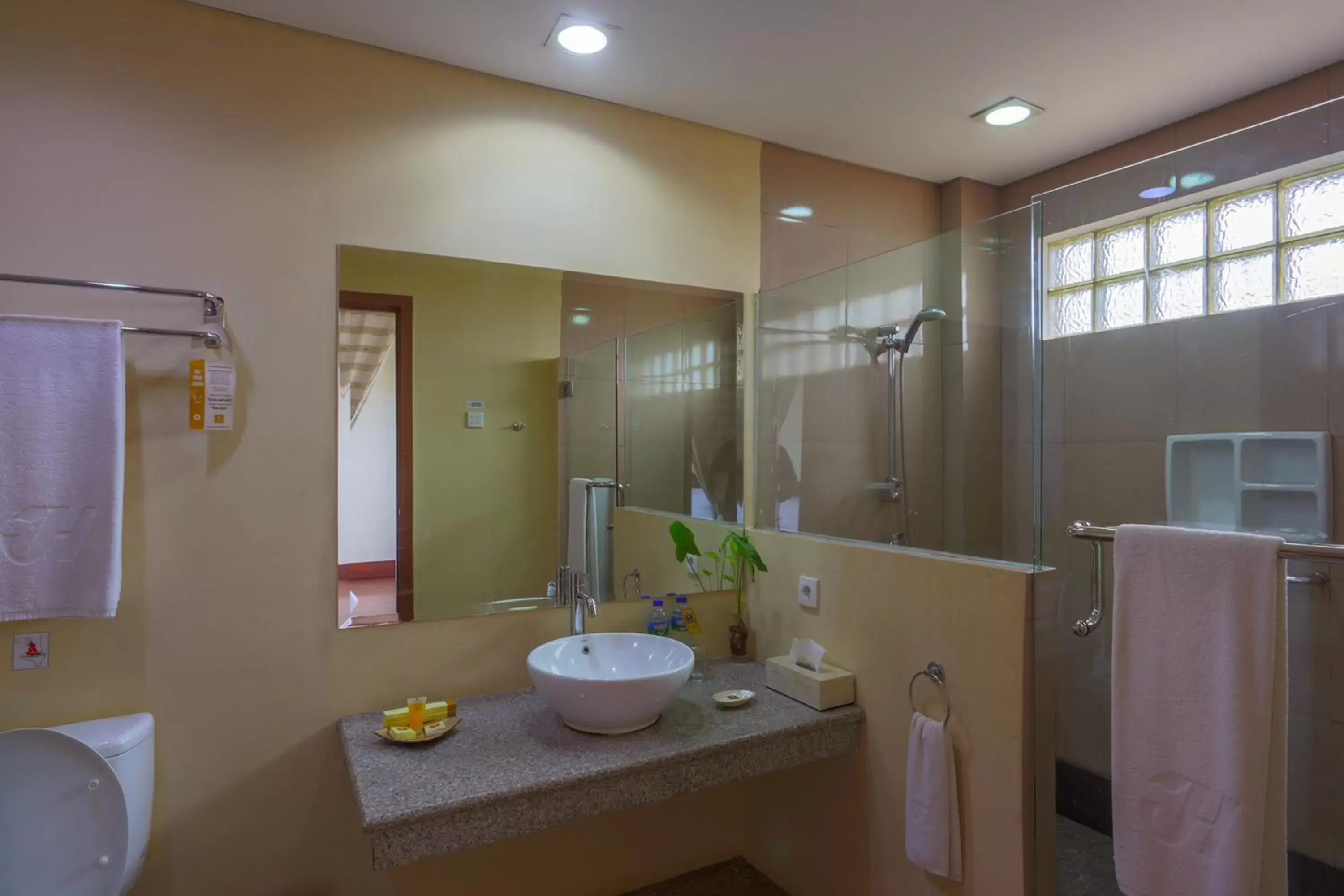 Bathroom in The Jayakarta Suites Komodo Flores