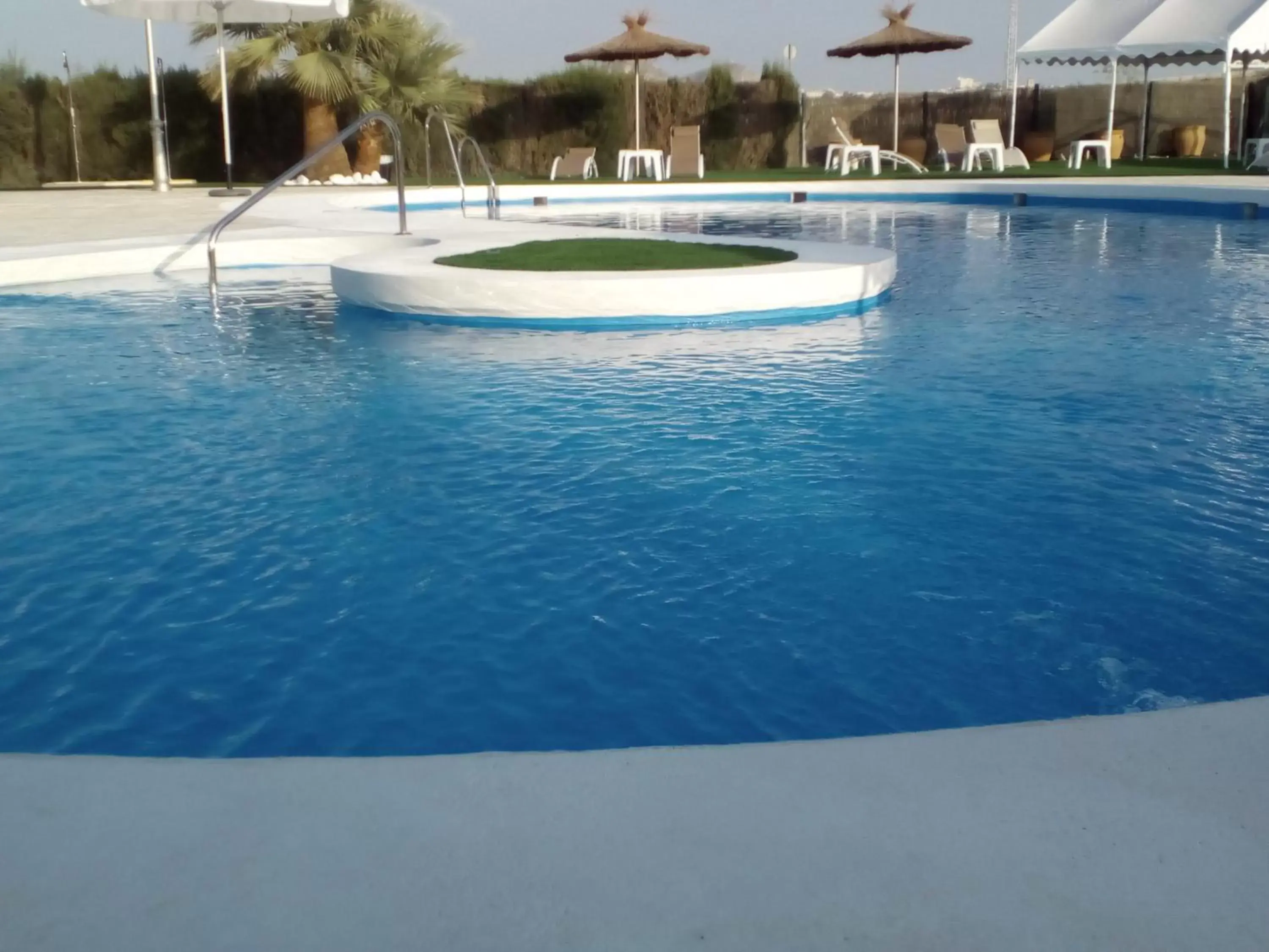 Swimming Pool in Avent Verahotel