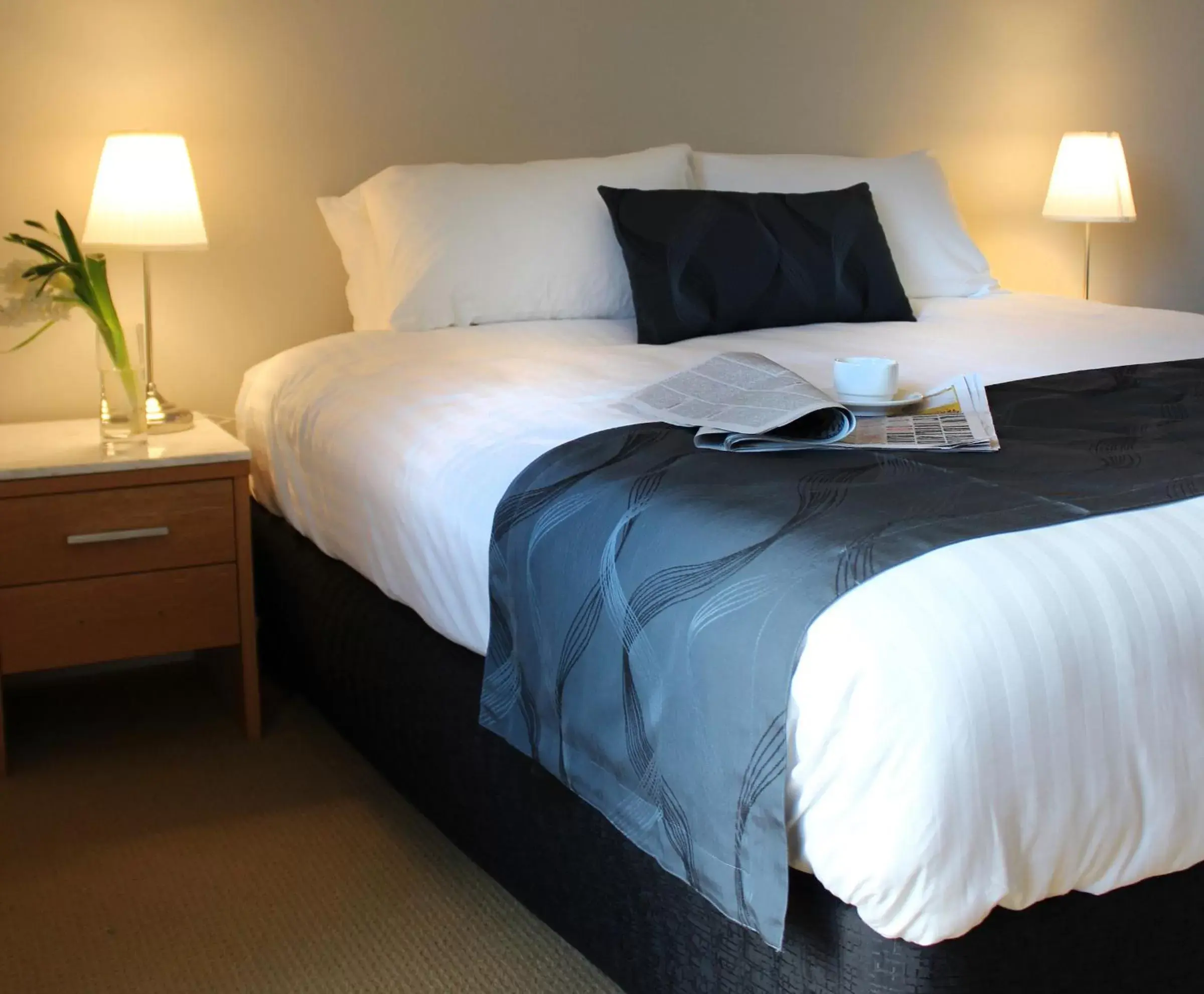 Bedroom, Bed in The Premier Hotel Broadmeadow