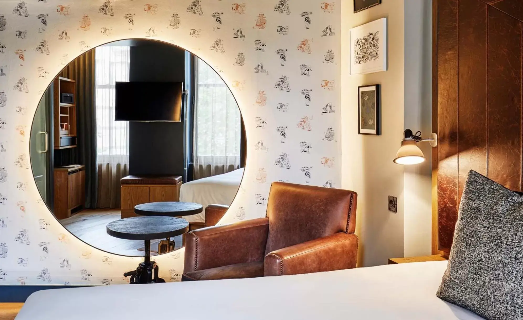 Bedroom, Seating Area in The Hoxton, Holborn