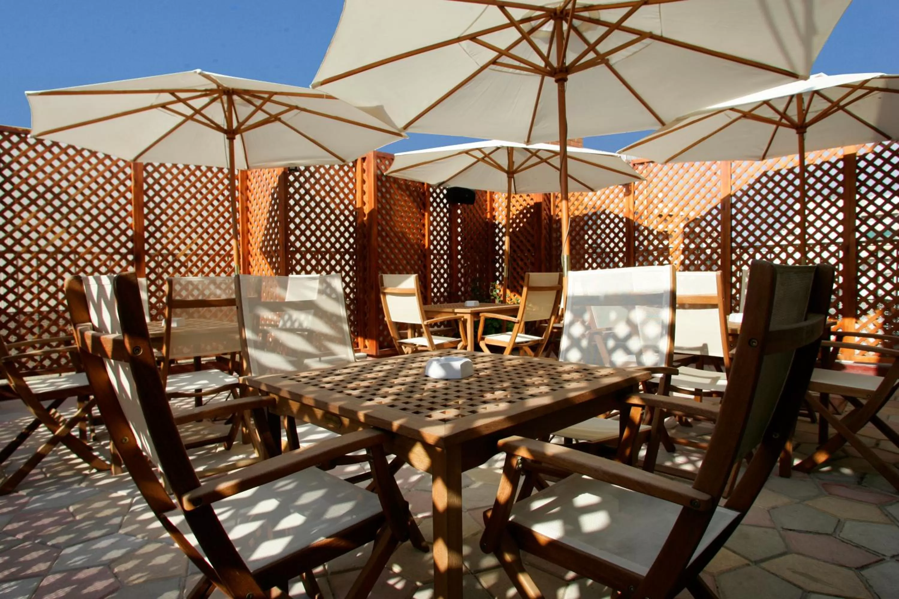 Balcony/Terrace in The Mayflower Hotel