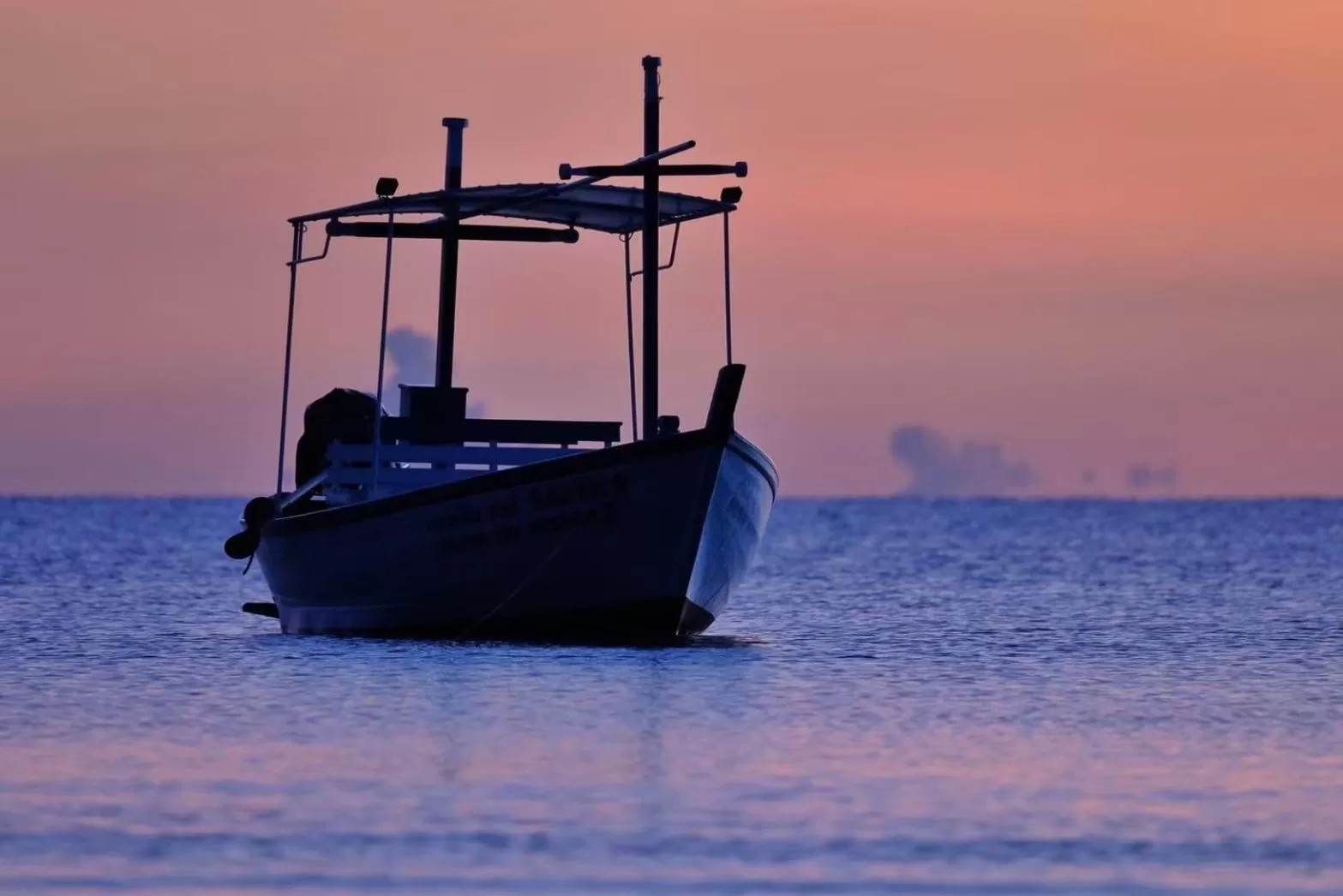 Beach in Dolphin Bay Beach Resort