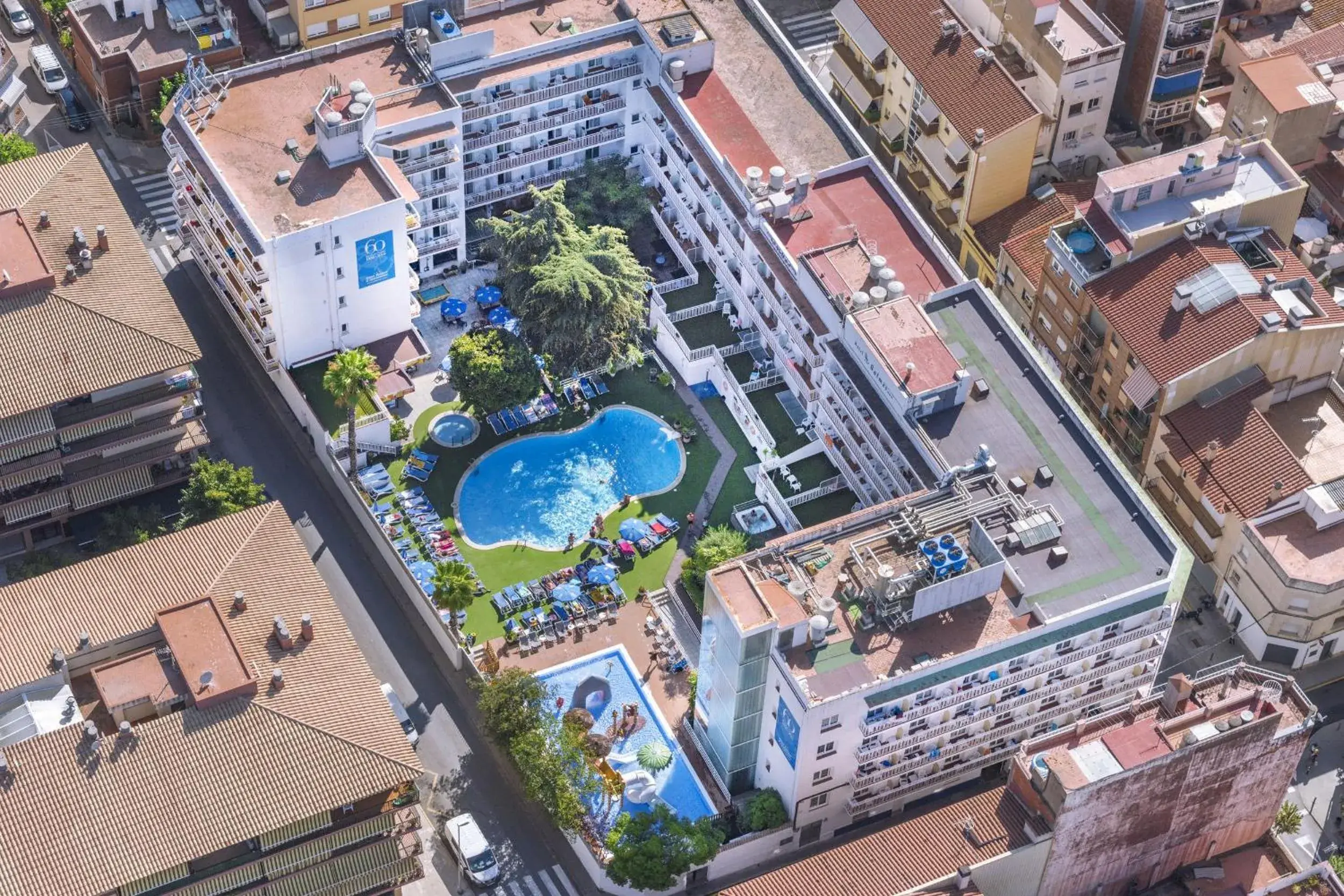 Property building, Bird's-eye View in GHT Balmes, Hotel-Aparthotel&SPLASH