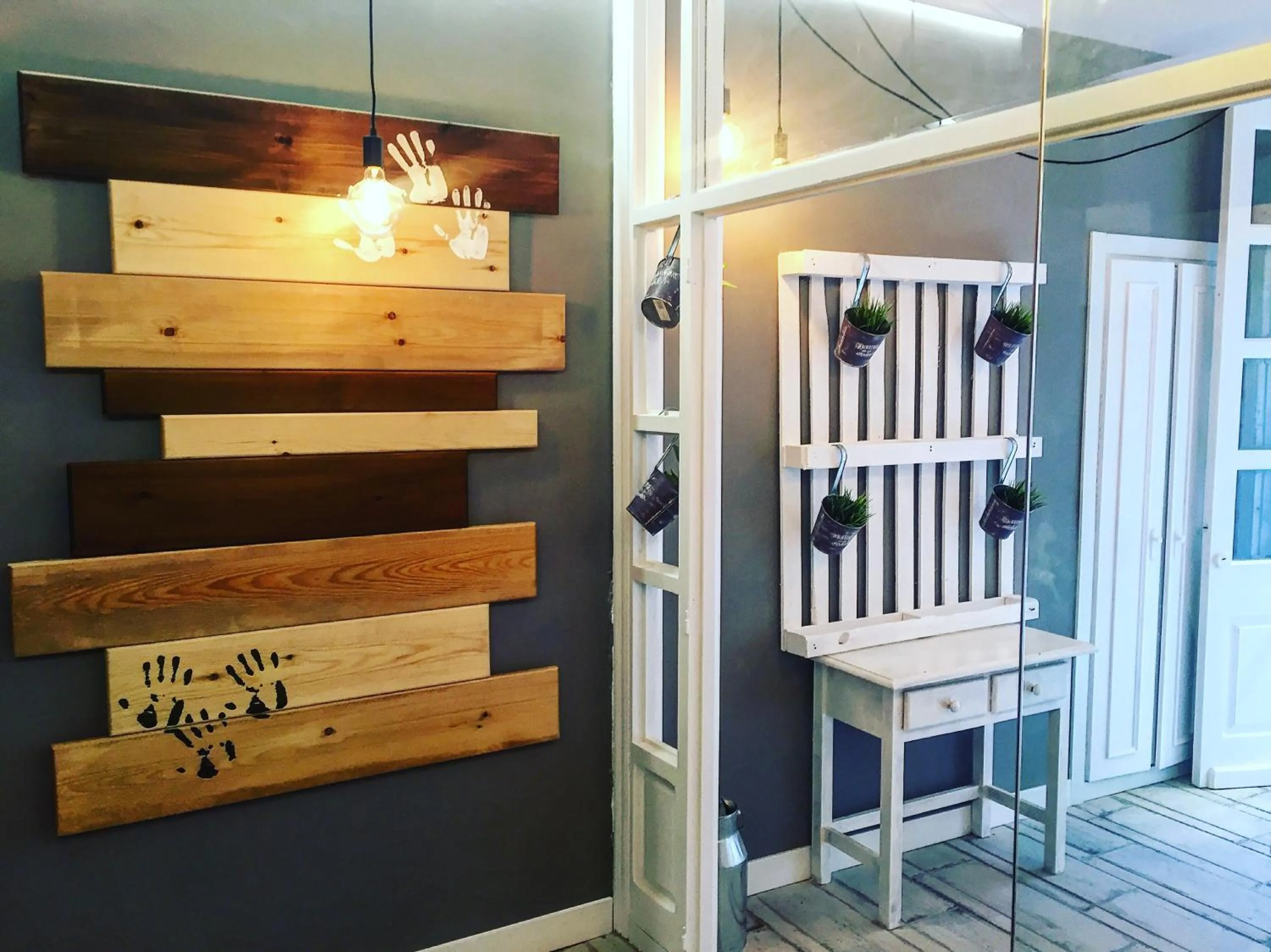 Decorative detail, Bed in Le Vintage