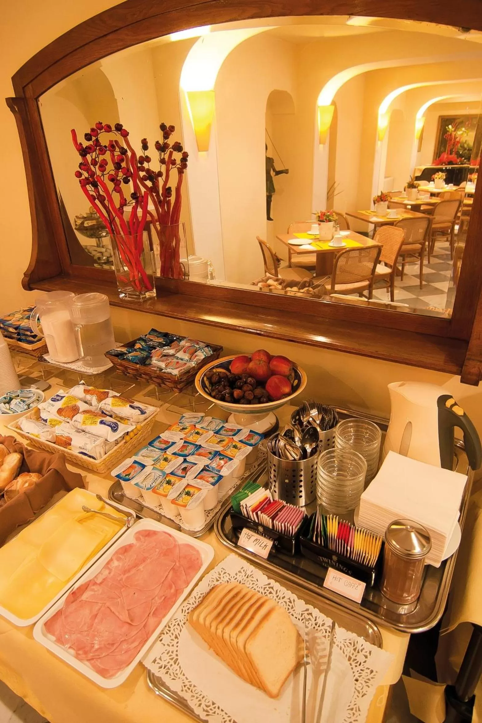 Food and drinks in Hotel Novecento