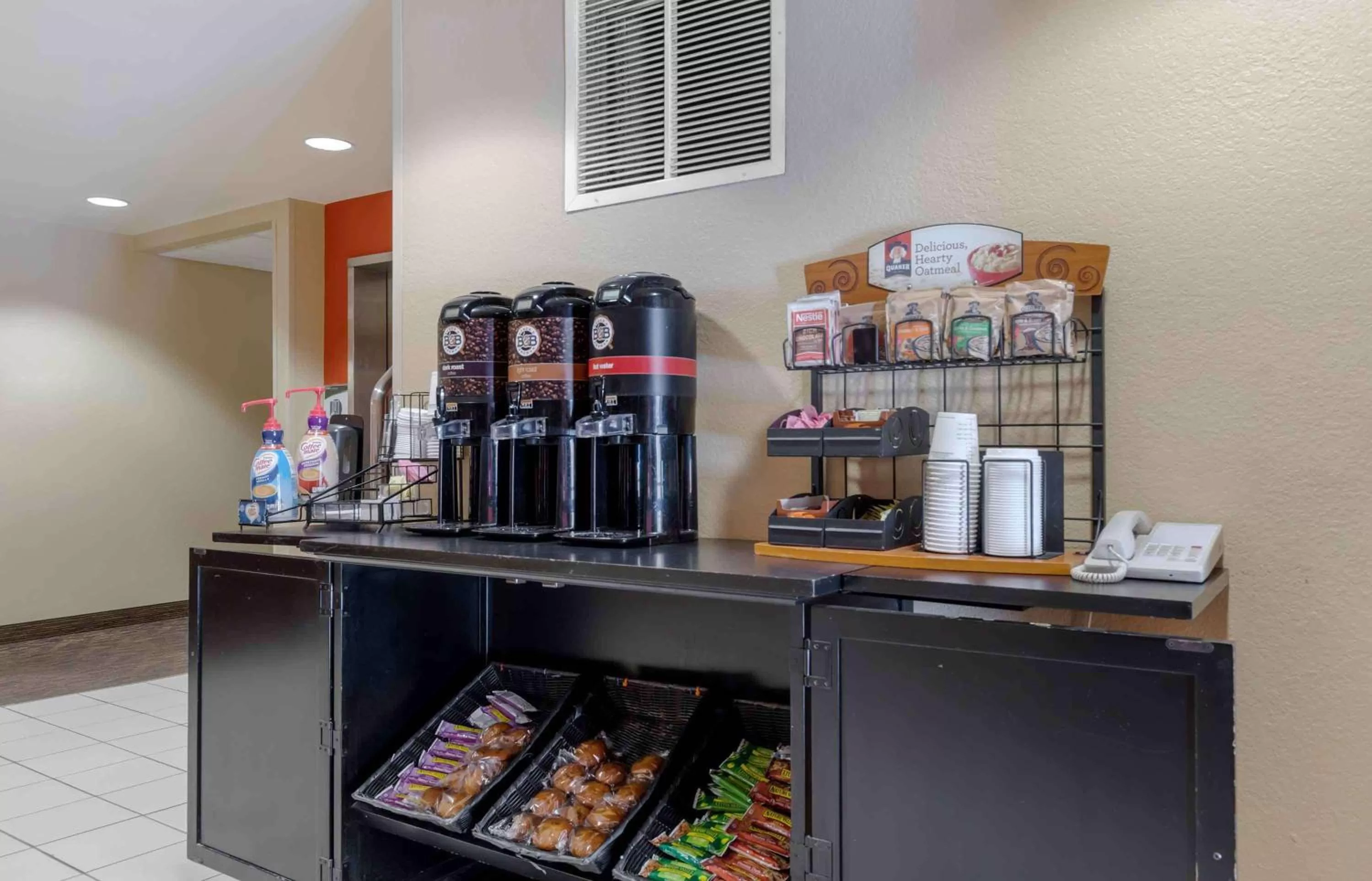 Breakfast in Extended Stay America Suites - Laredo - Del Mar