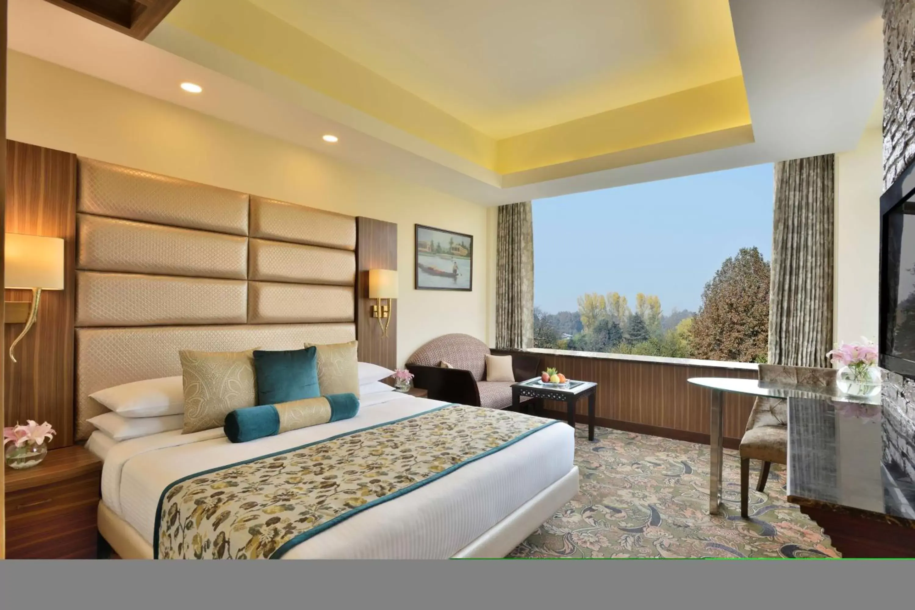 Photo of the whole room, Bed in Radisson Srinagar