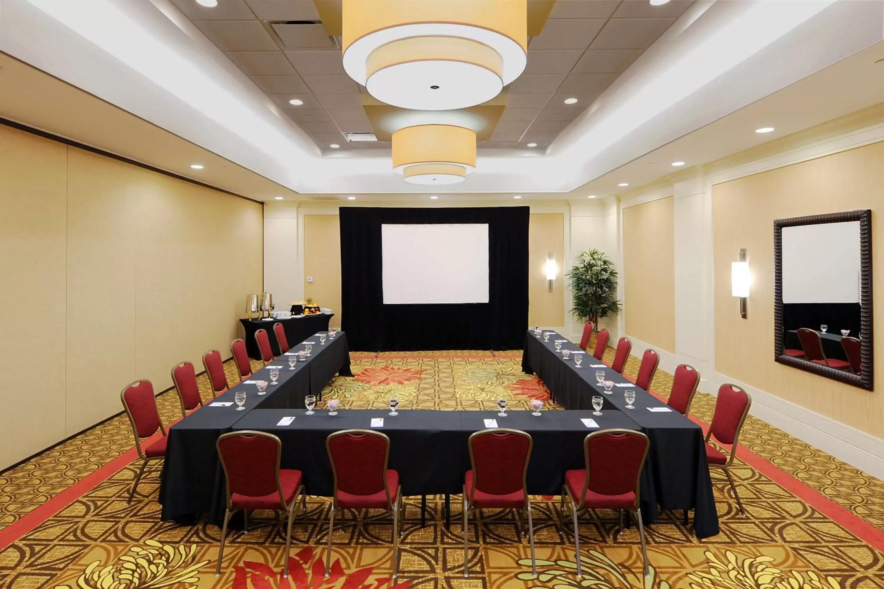 Meeting/conference room in Hilton Garden Inn Atlanta Airport North