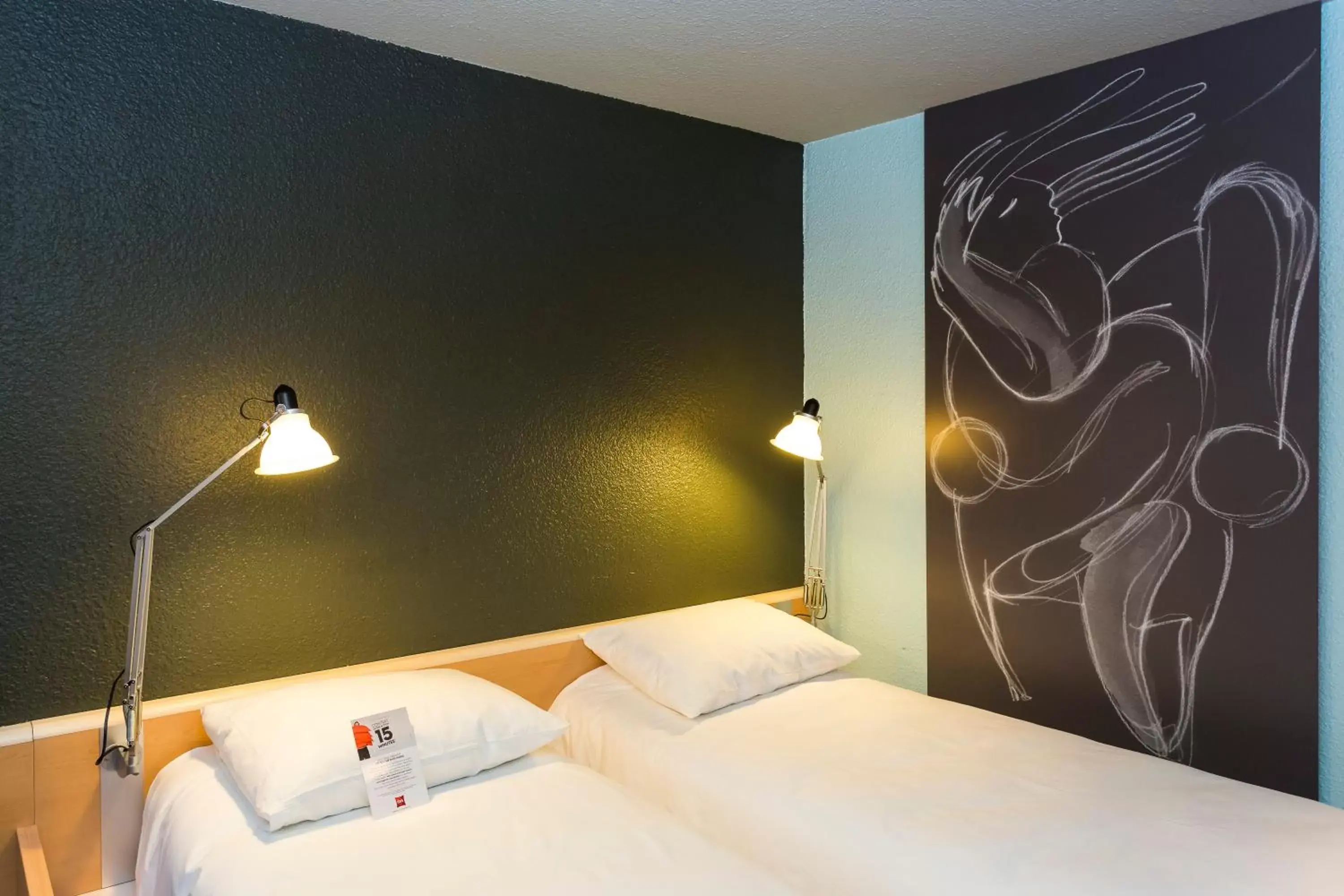Bed in ibis Lorient Centre Hôtelier Bed in ibis Lorient Centre Hôtelier