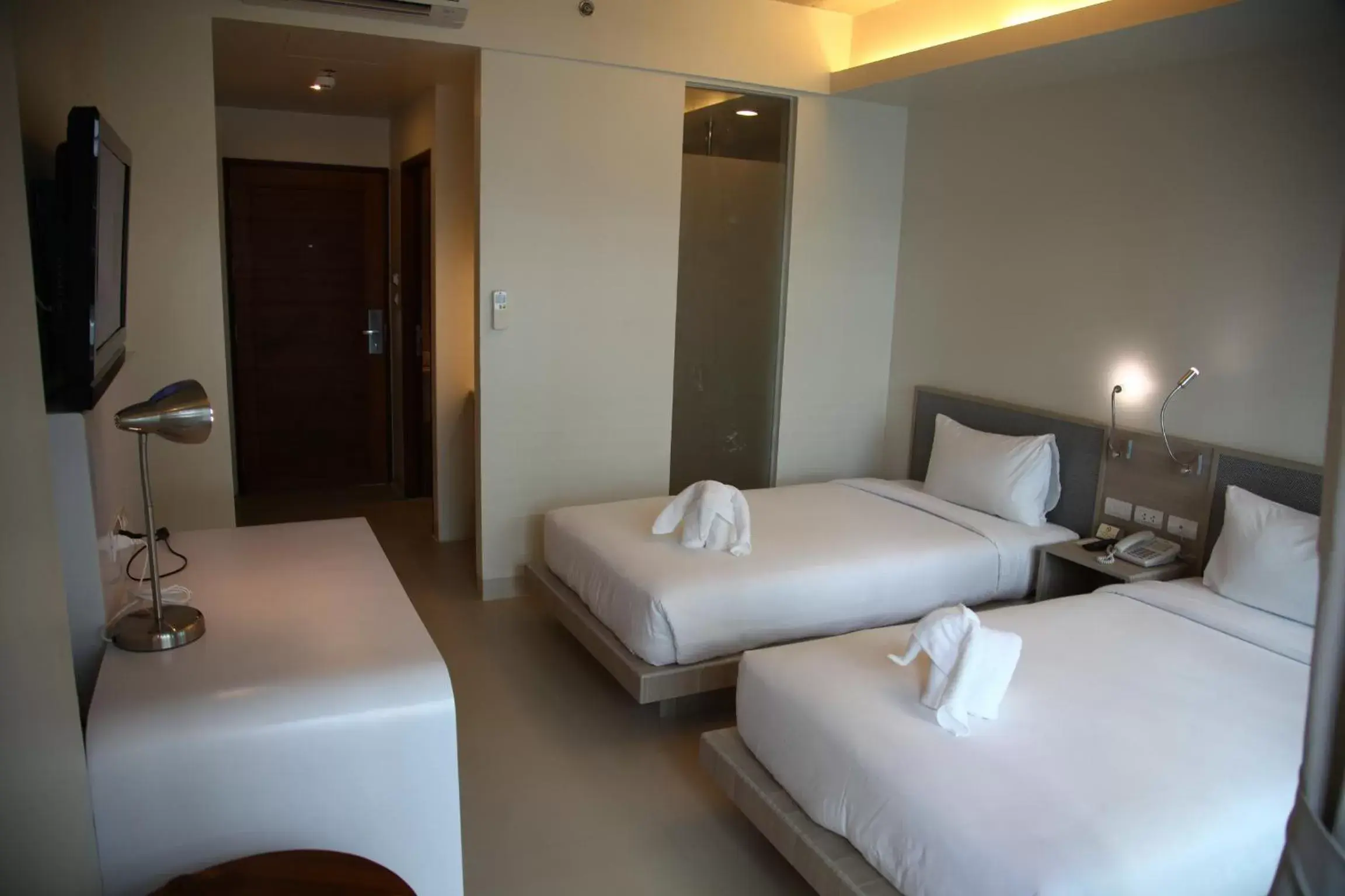 Bed in Sunshine Hotel & Residences - SHA Plus