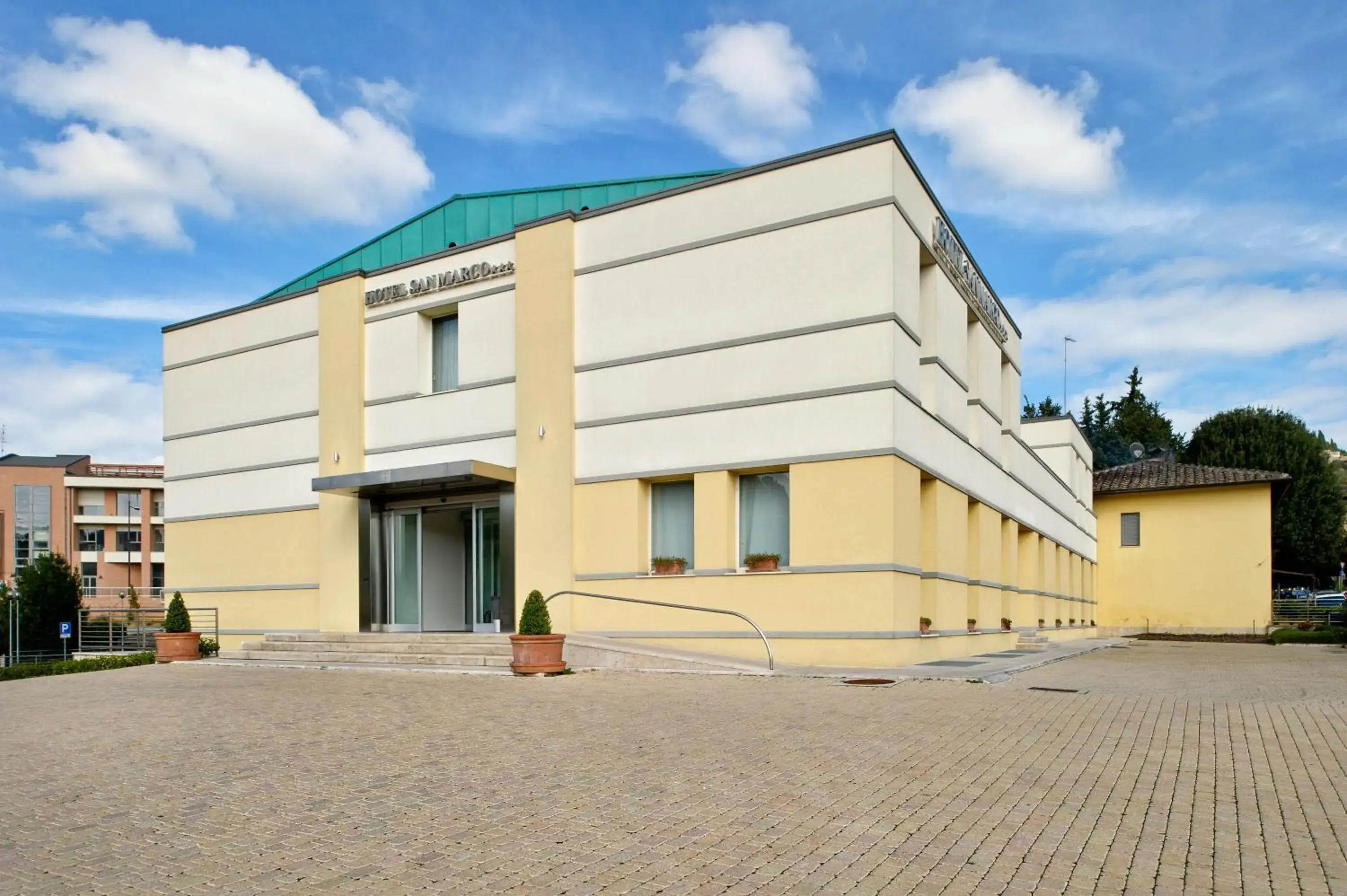 Facade/entrance in Best Western Hotel San Marco Facade/entrance in Best Western Hotel San Marco