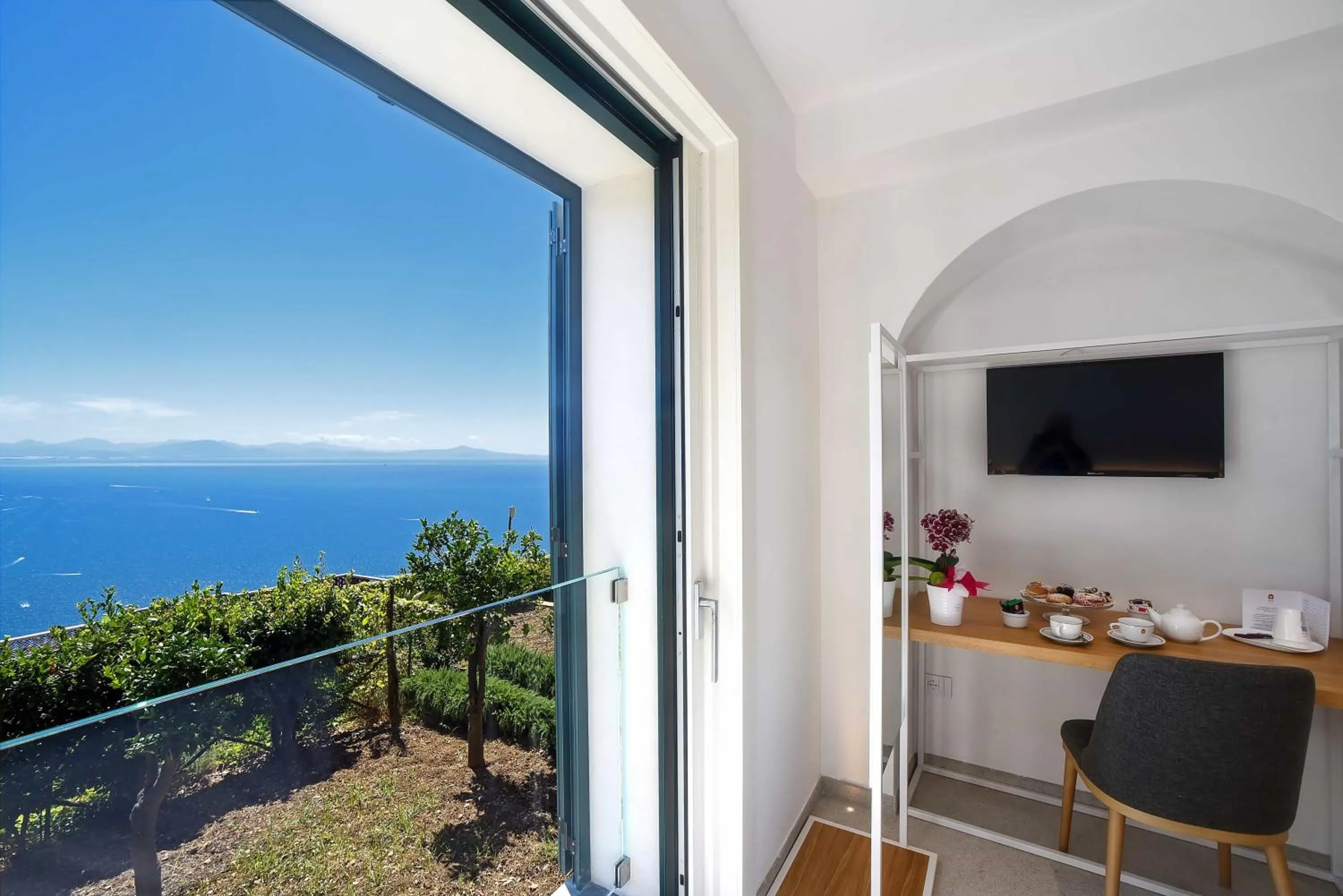 Sea view in Hotel Graal