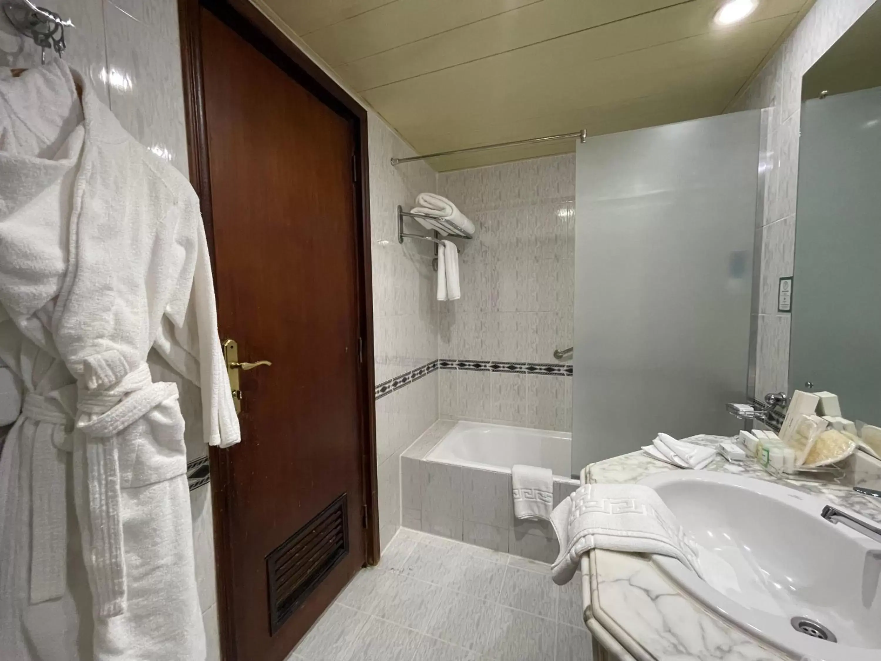 Bathroom in Grand Oasis Resort