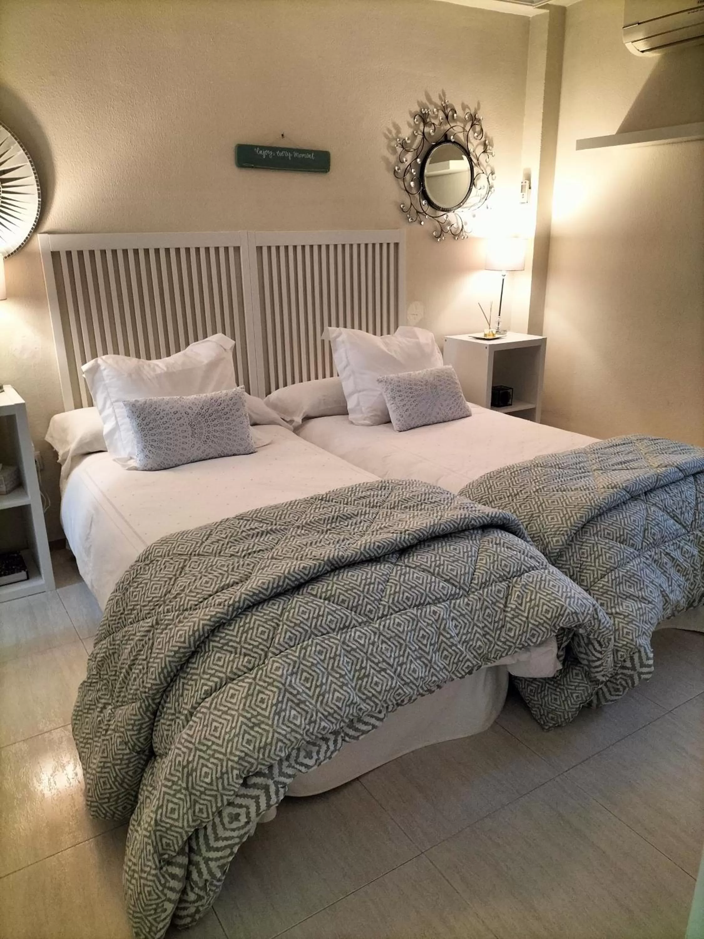 Internal: Not applicable to any particular room, Bed in Apartamentos Flamenco B&B