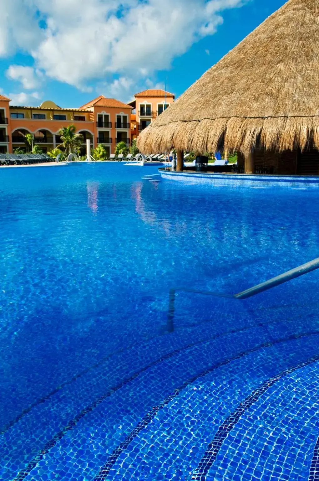 Swimming Pool in Ocean Coral & Turquesa All Inclusive