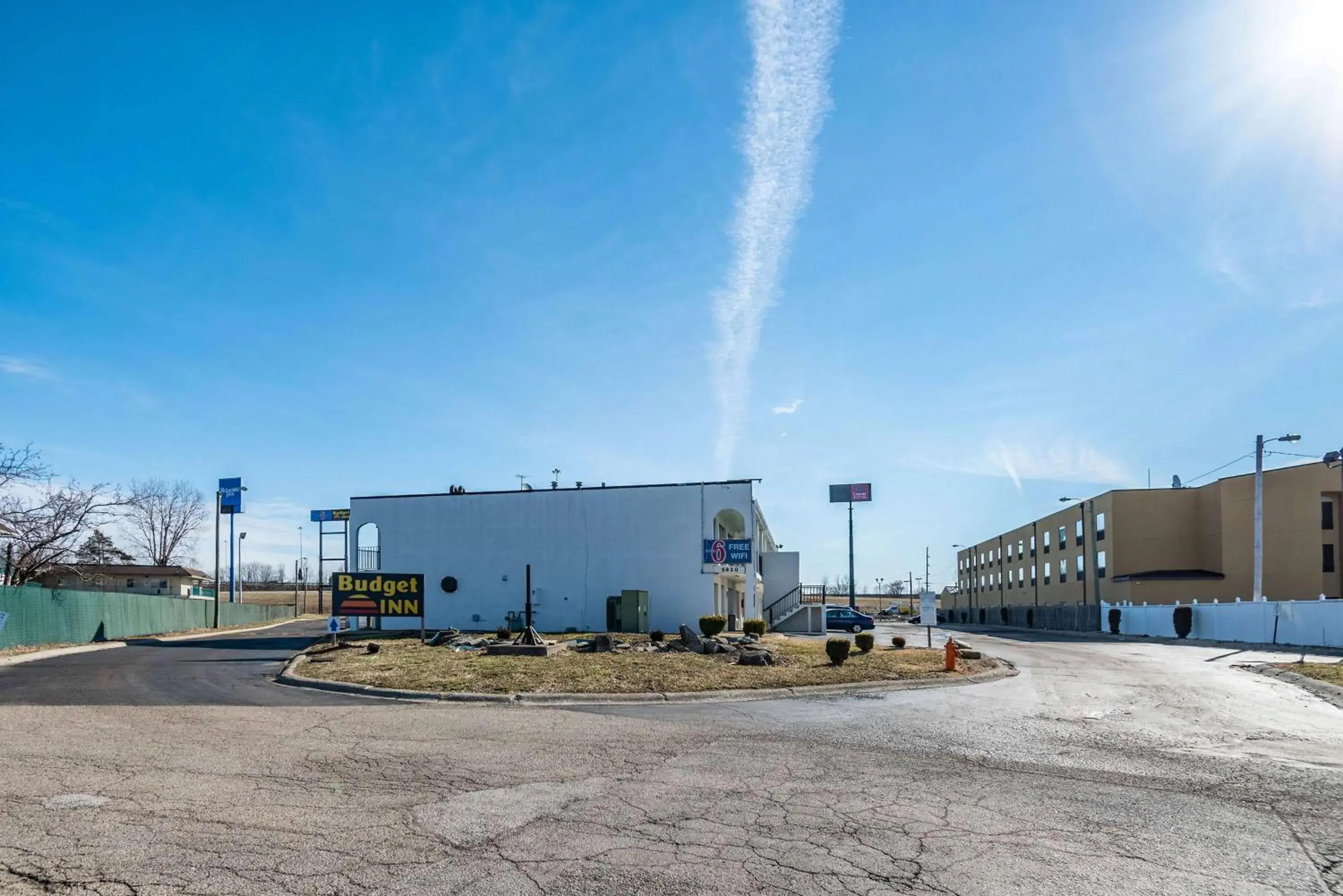 Property Building in Motel 6-Columbus, OH