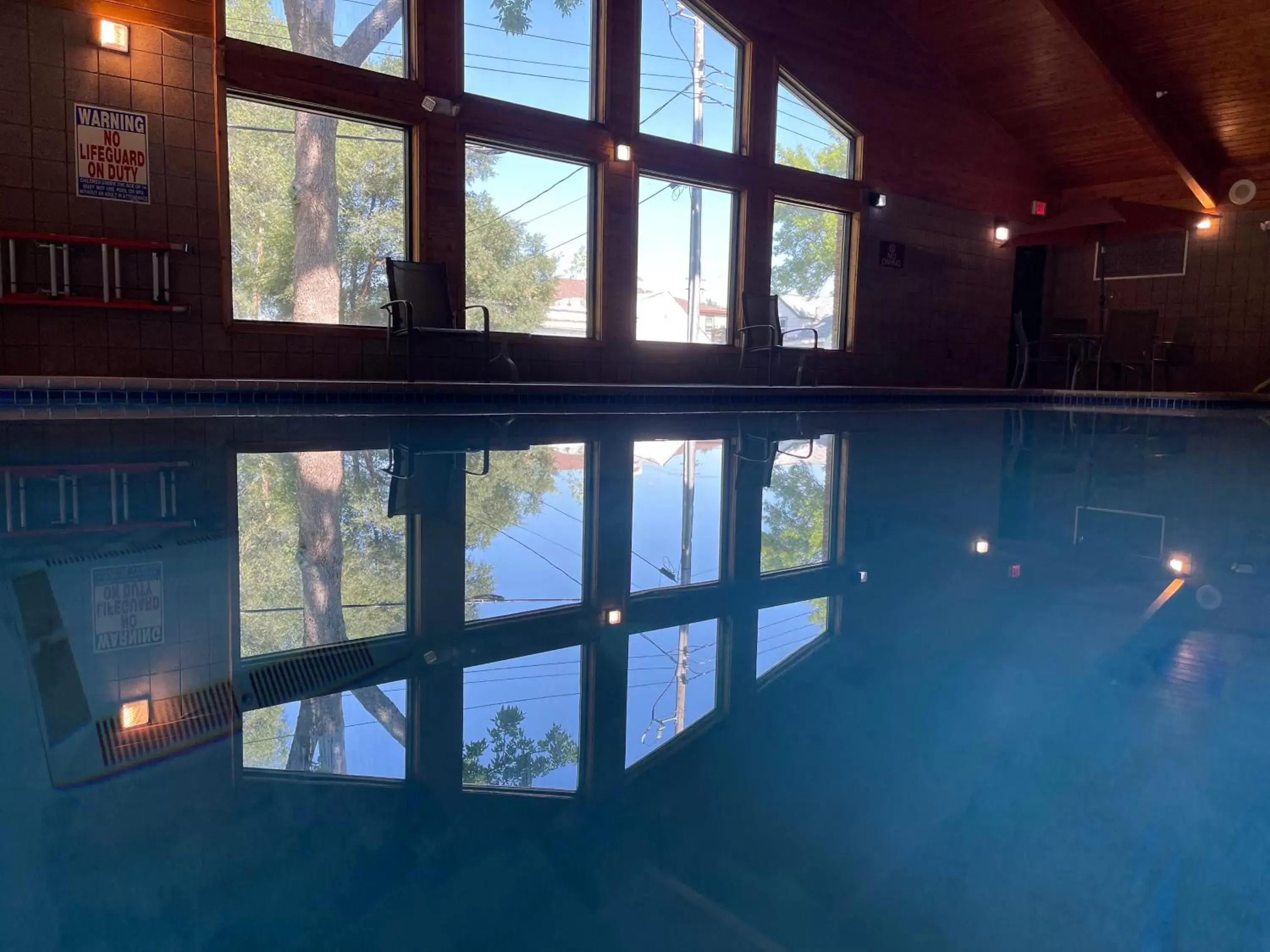 Swimming Pool in Nichols Inn & Suites