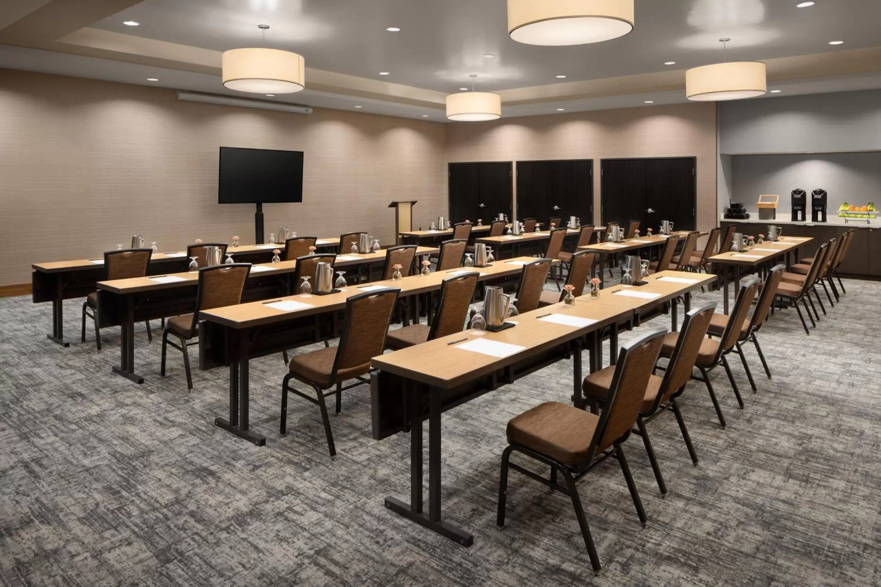 Meeting/conference room in Courtyard by Marriott Seattle Bellevue/Downtown