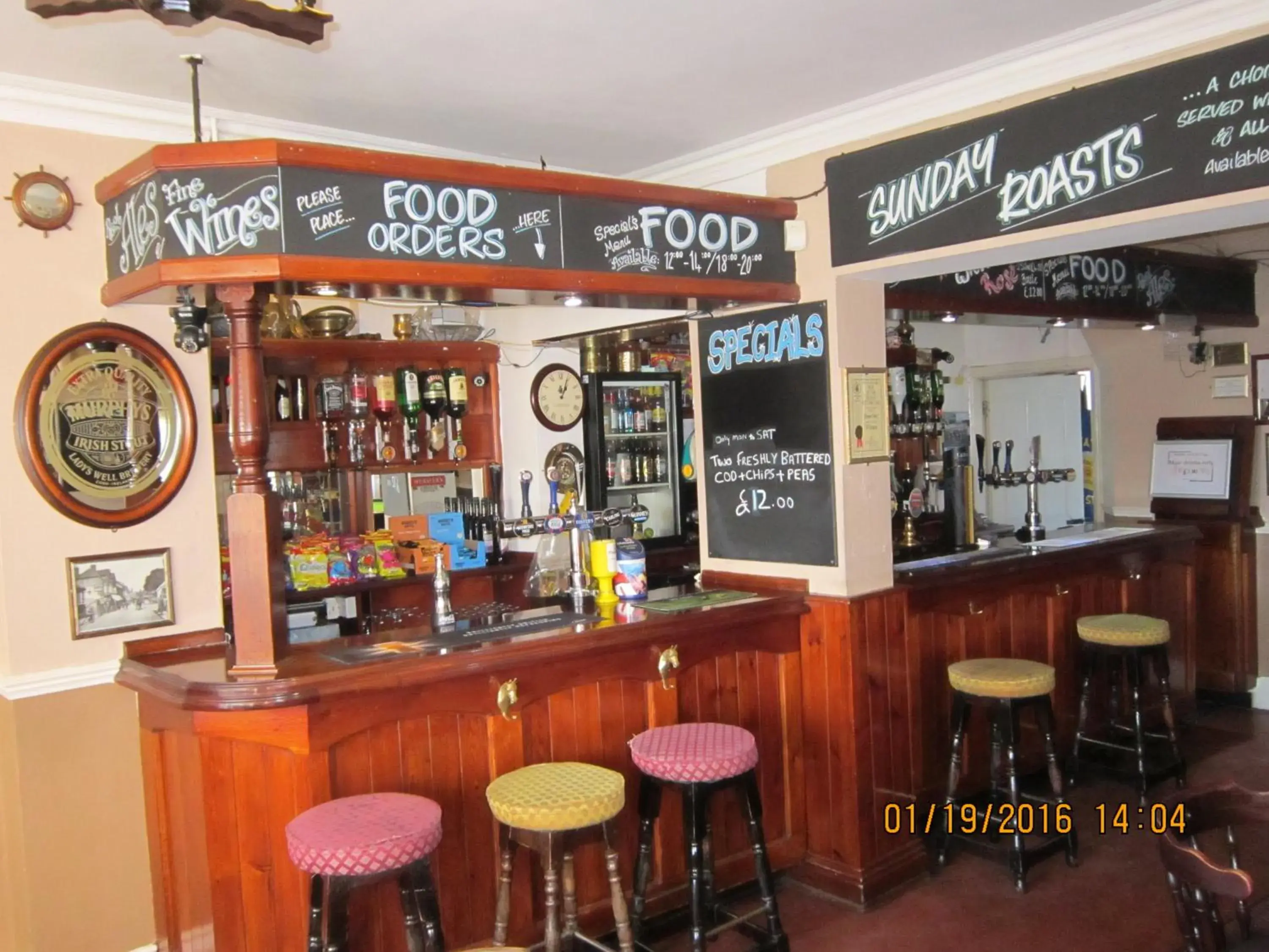 Food and drinks, Lounge/Bar in Queen Mary Inn