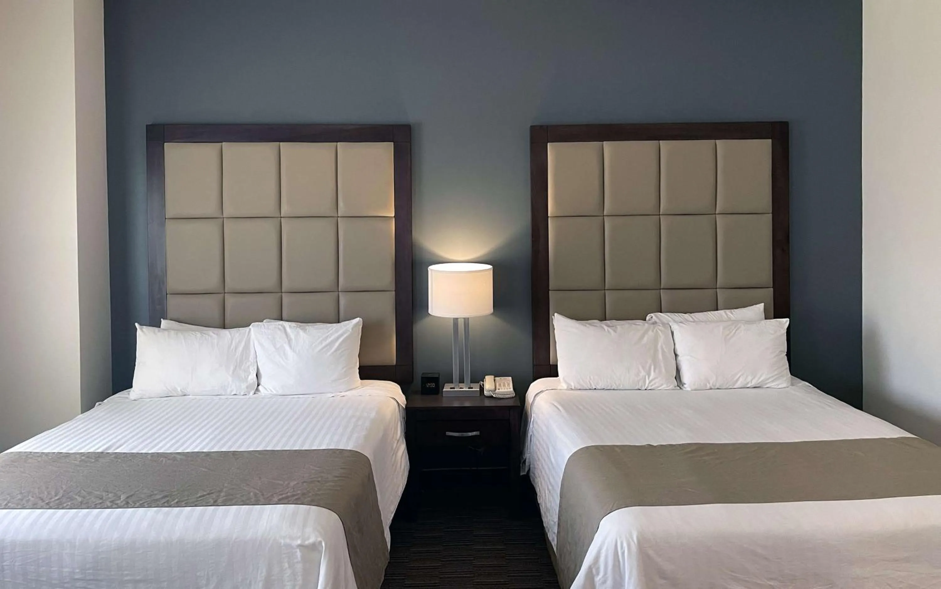 Bedroom, Bed in Best Western Plus Chihuahua Juventud