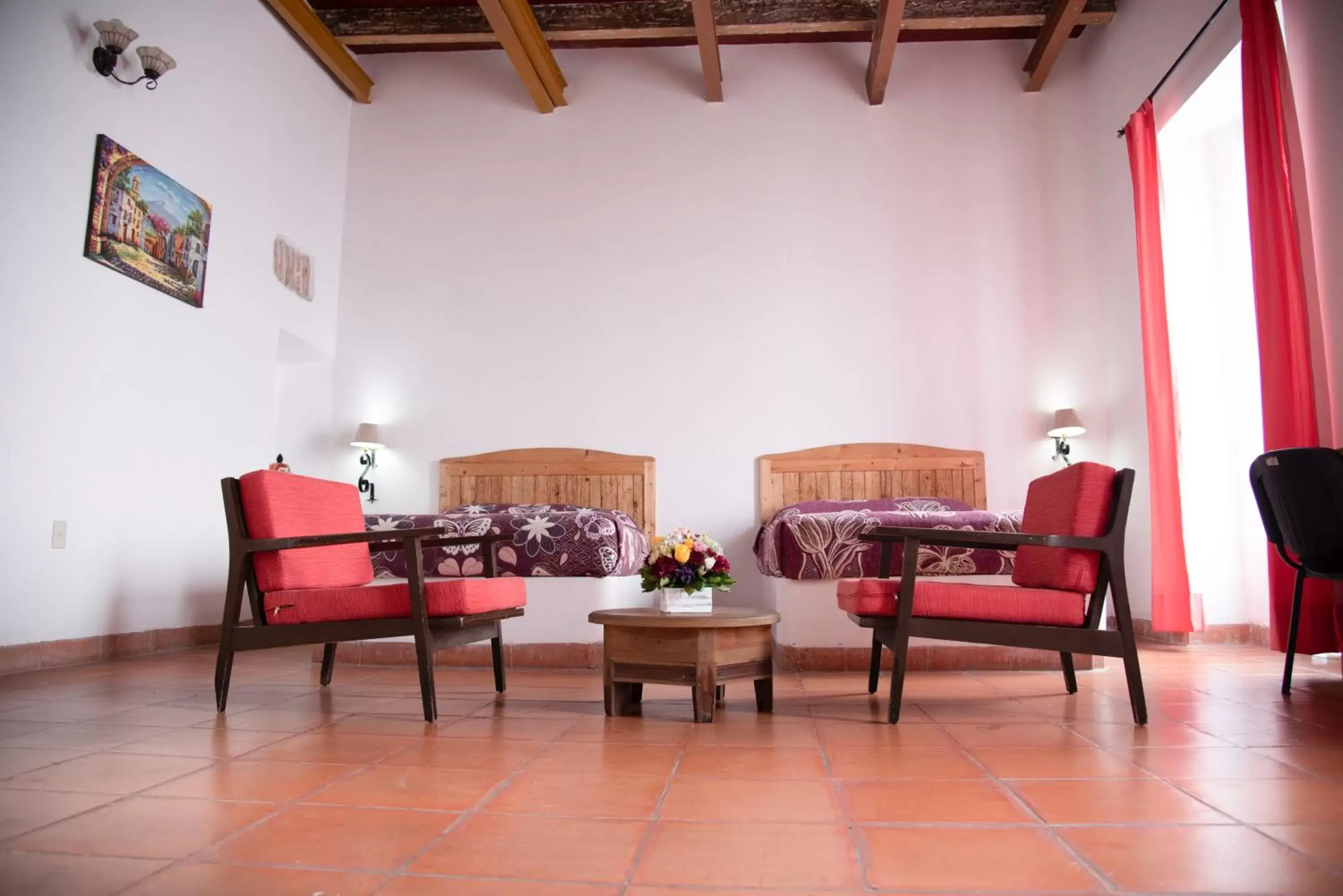 Photo of the whole room, Seating Area in Hotel Rincón Poblano