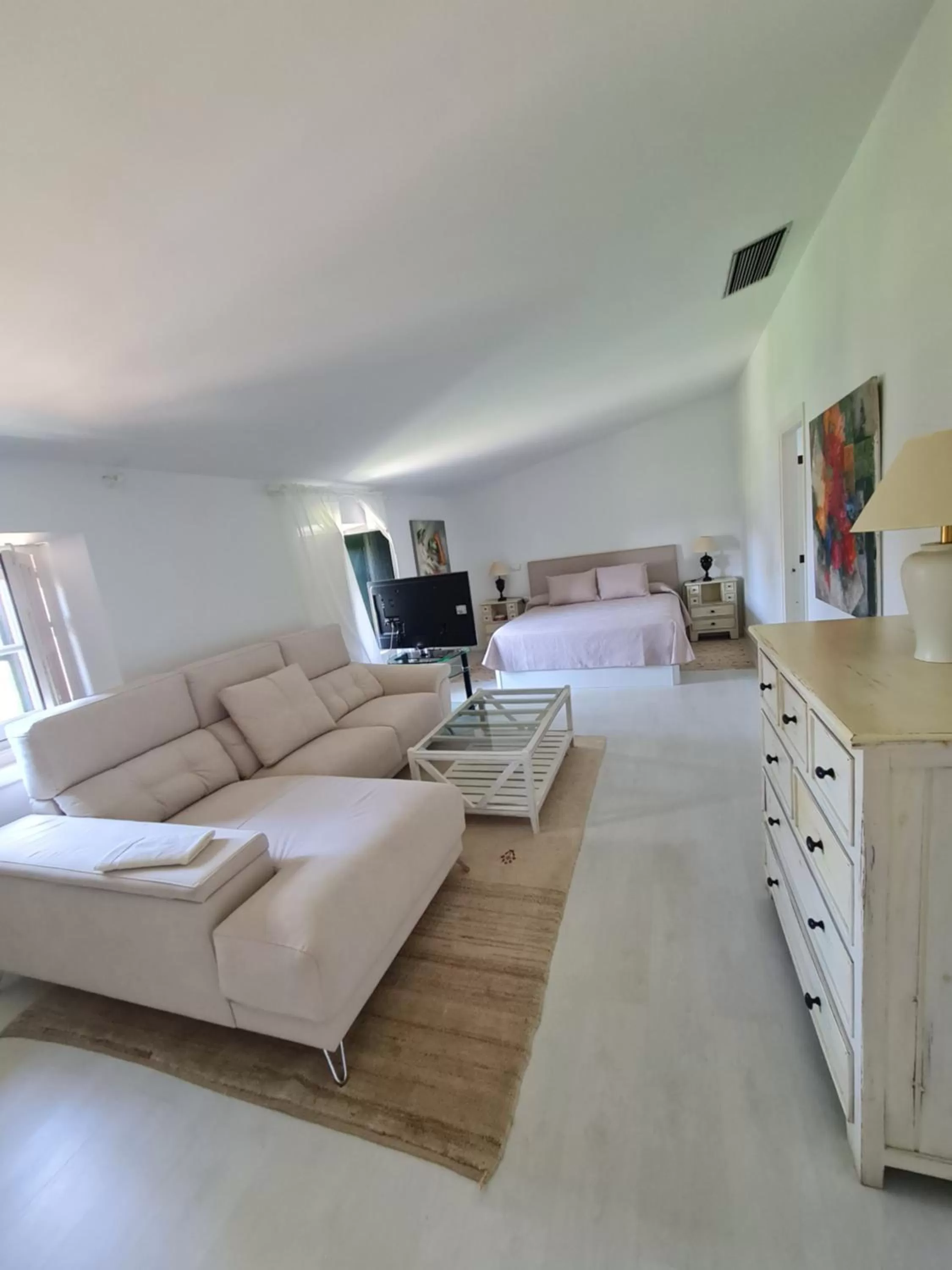 Communal lounge/ TV room, Seating Area in Alojamiento Rural Finca Barral