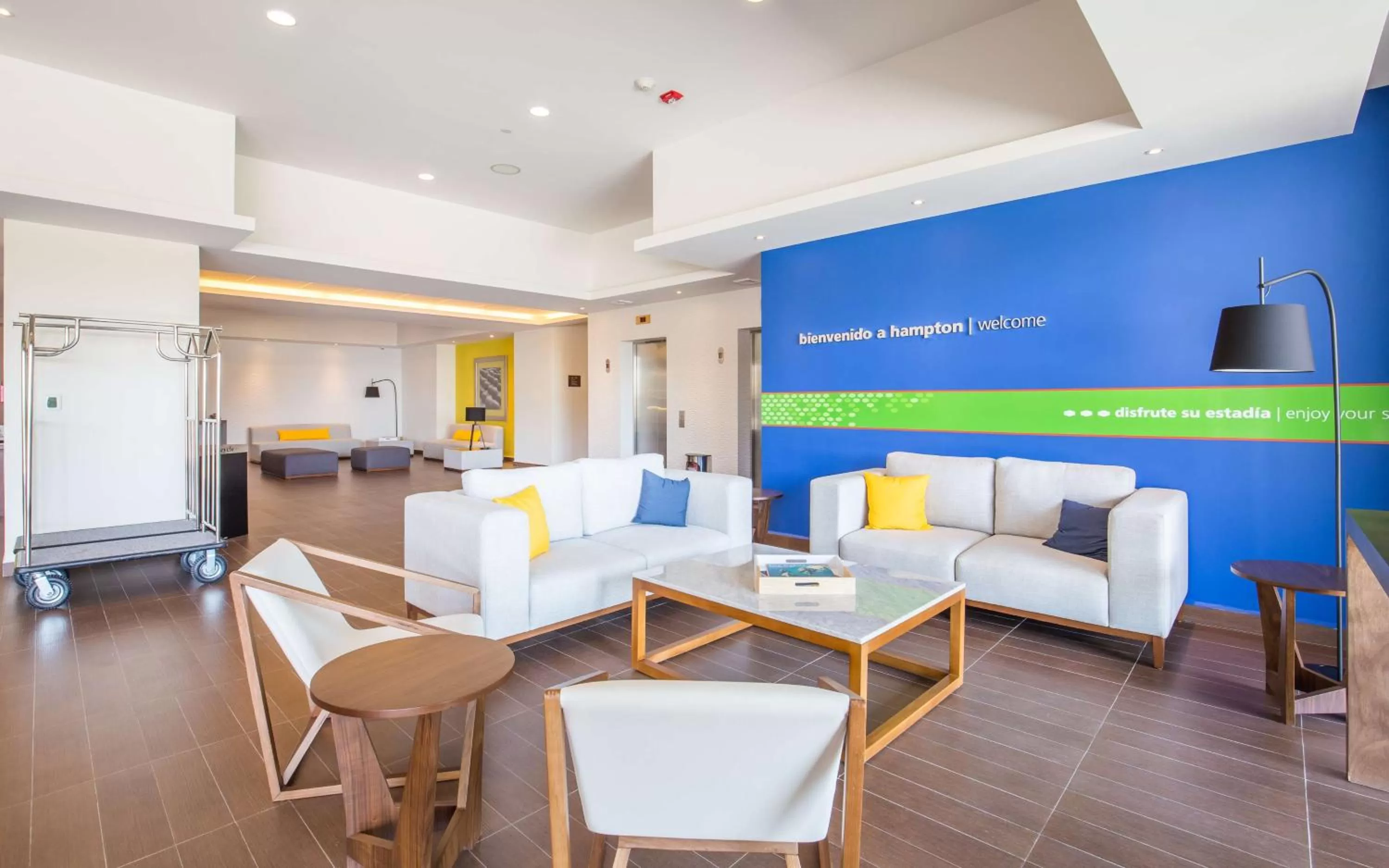 Lobby or reception in Hampton Inn & Suites by Hilton Los Cabos