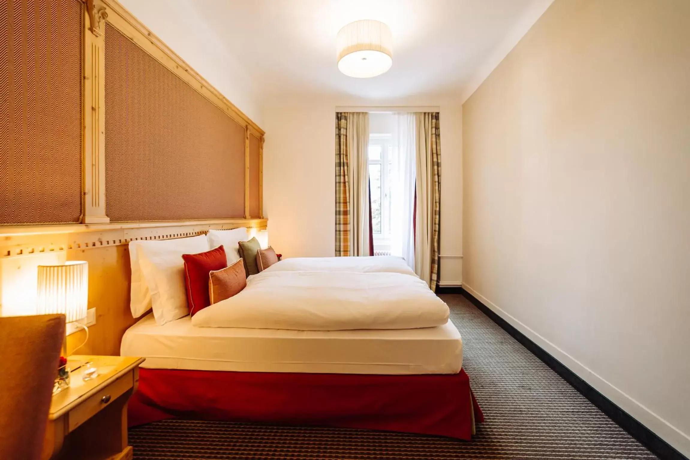 Bedroom, Bed in Schloss Hotel & Spa Pontresina