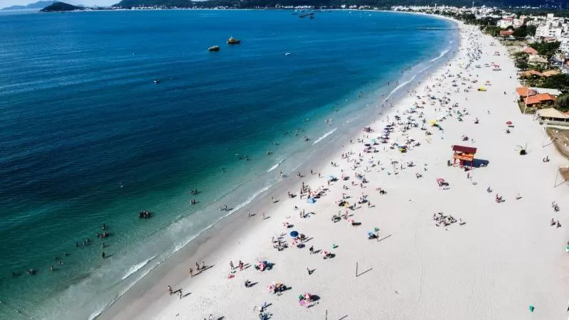 Beach in Lançamento Pousada Canasvieiras