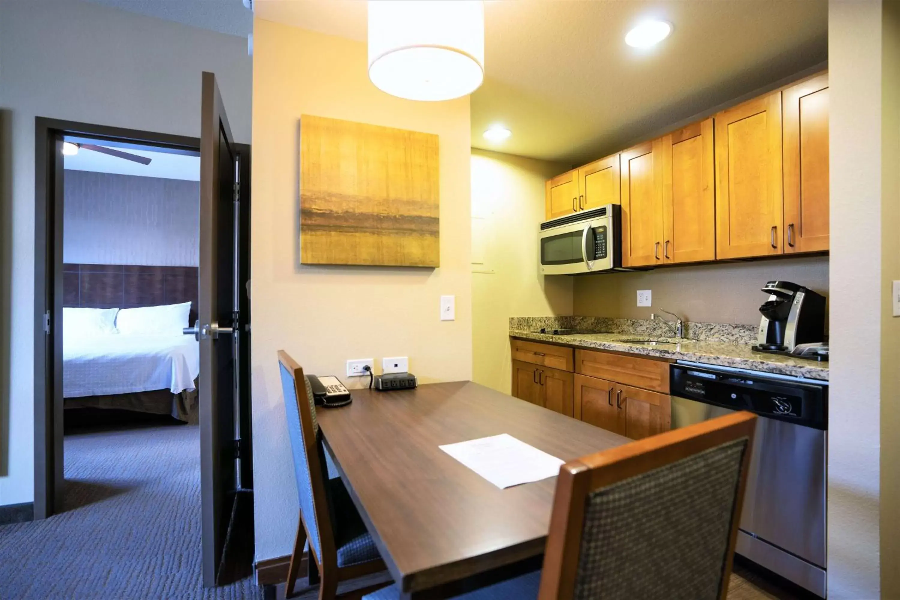 Kitchen or kitchenette, Kitchen/Kitchenette in Homewood Suites by Hilton, Durango