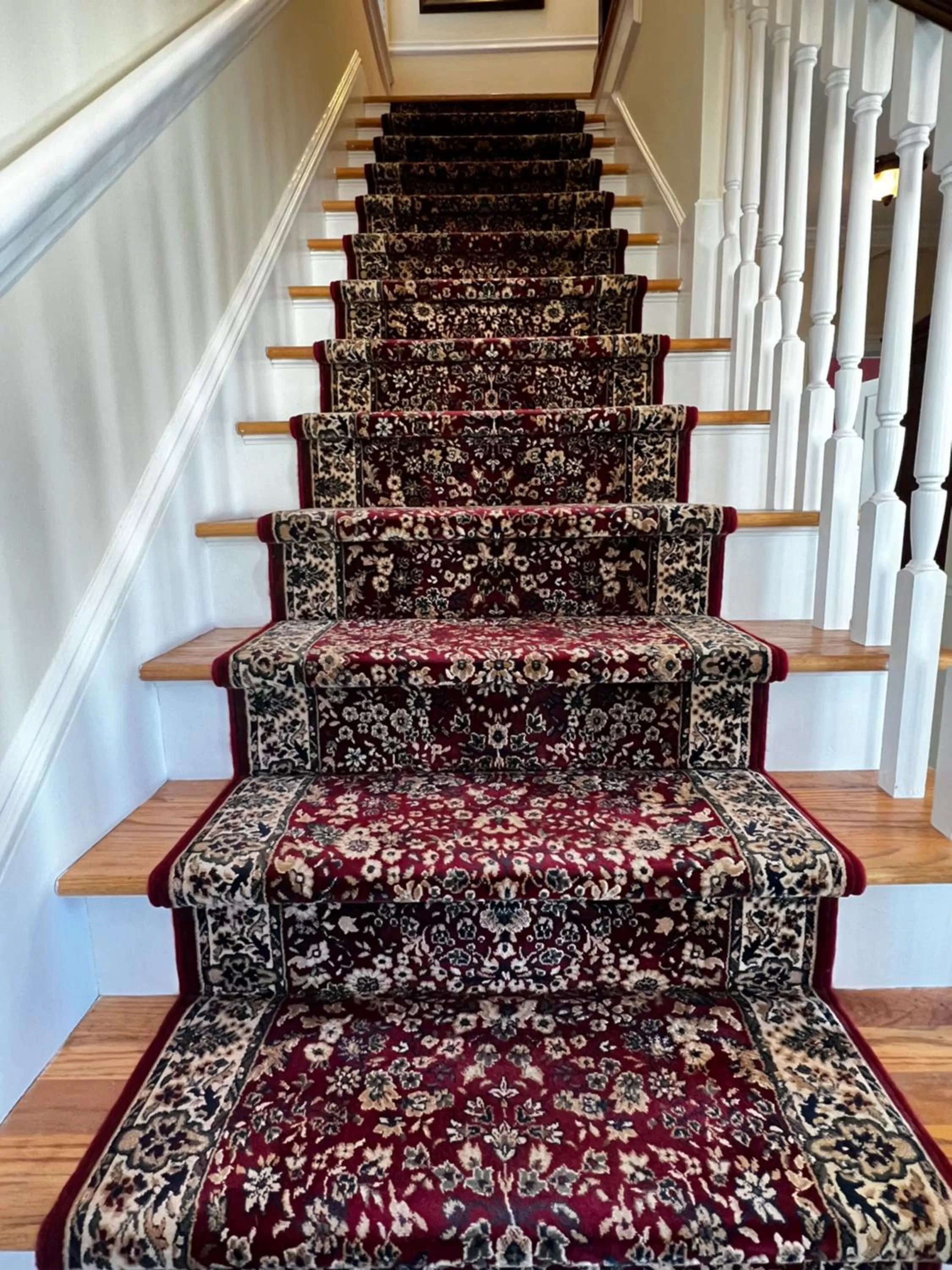 Property building in Almondy Inn Bed & Breakfast