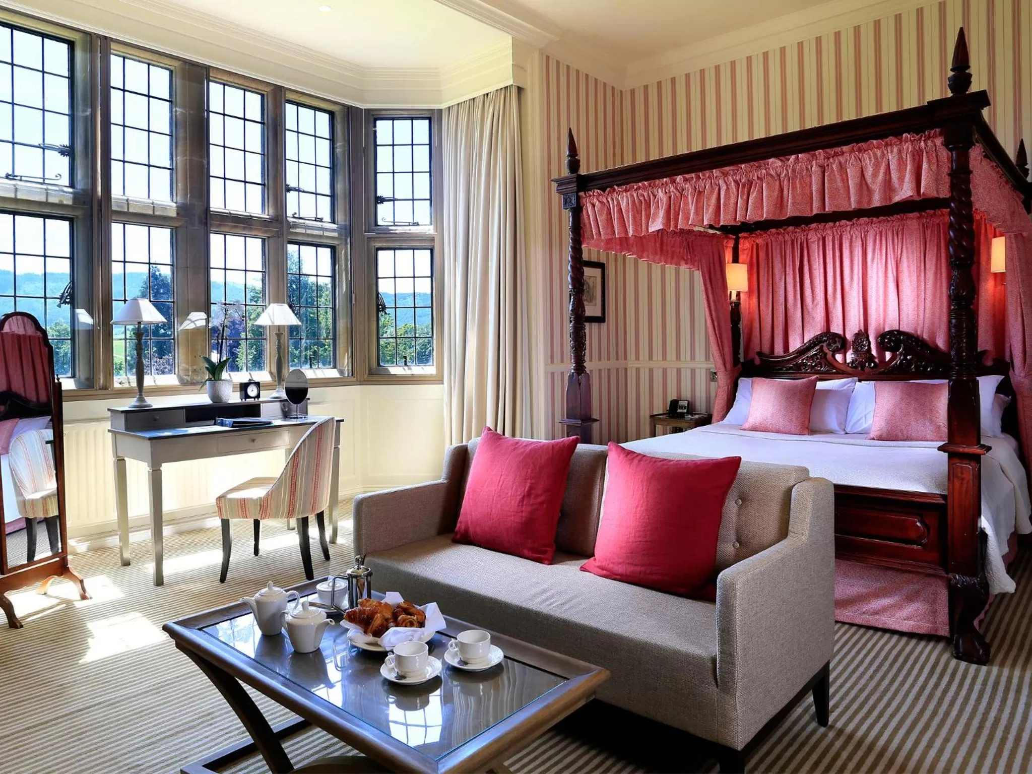 Bedroom, Bed in Gisborough Hall Hotel