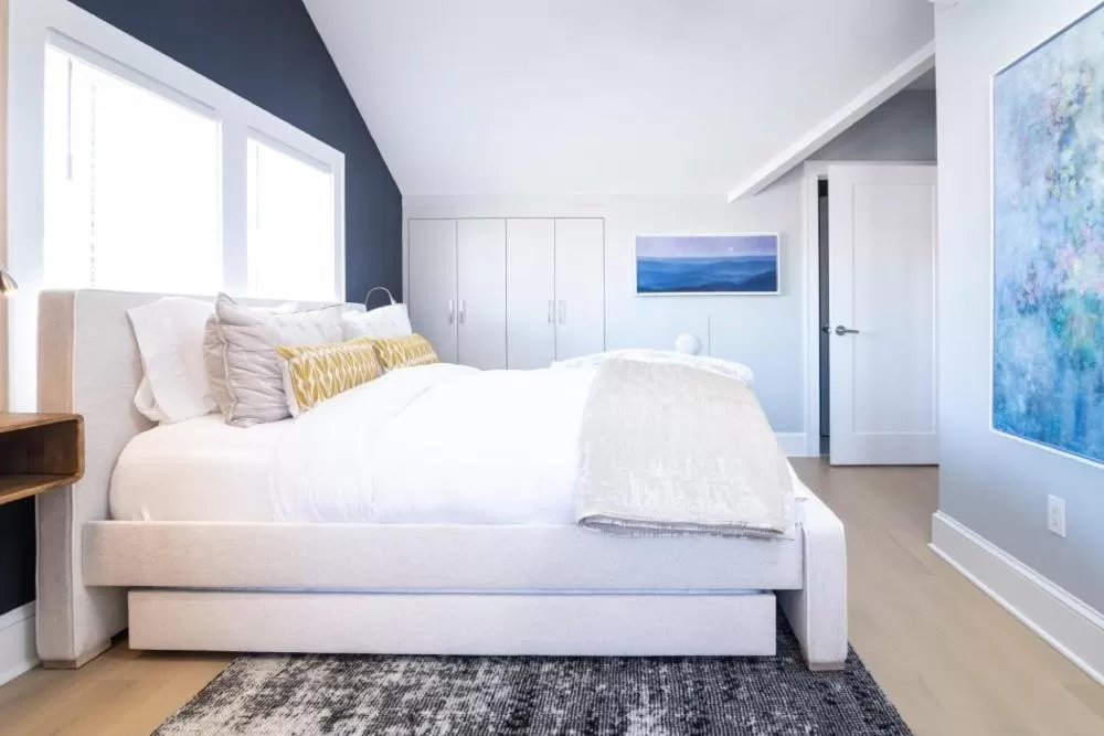 Bed in Station Inn Pawling