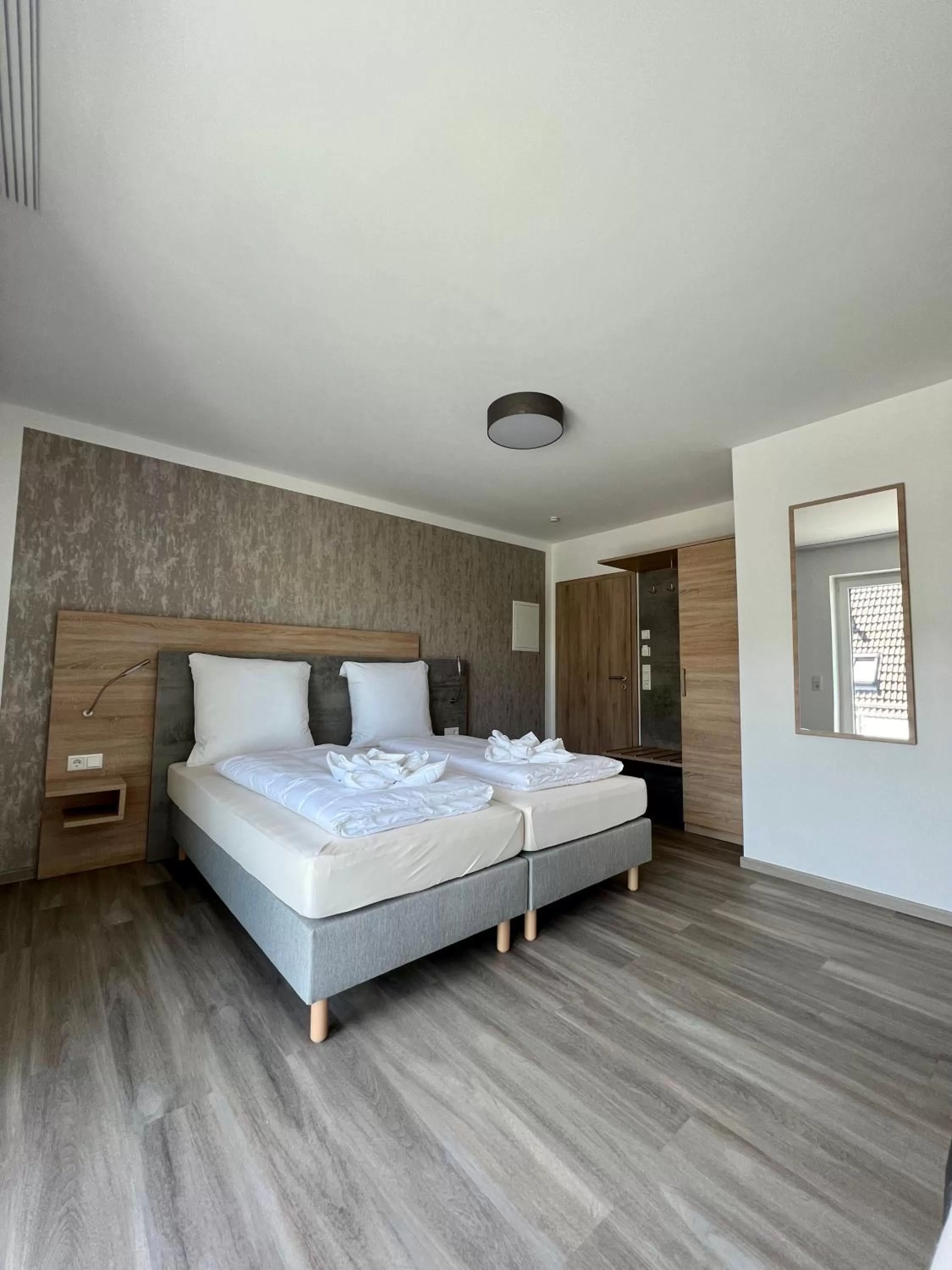 Photo of the whole room, Bed in Hotel Ocean